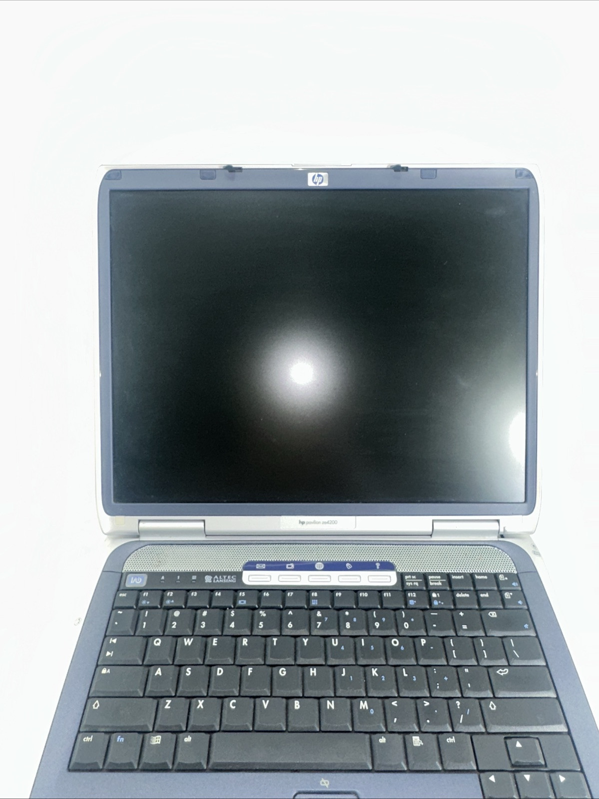 HP Pavilion ze4200 Laptop
