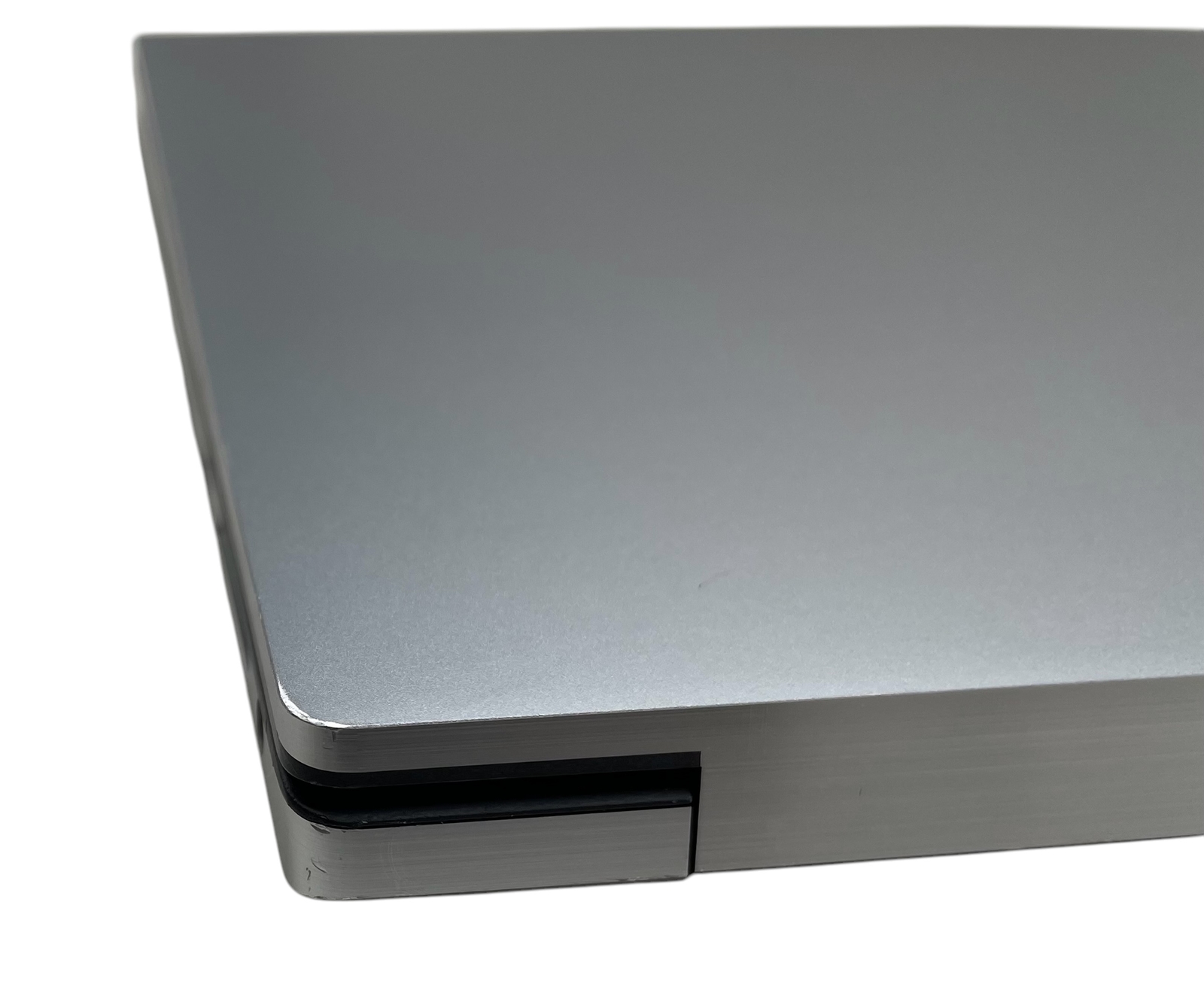 Dell Precision 5550 15″ – i7 2.7GHz – 16GB RAM – 1TB SSD – Grade D