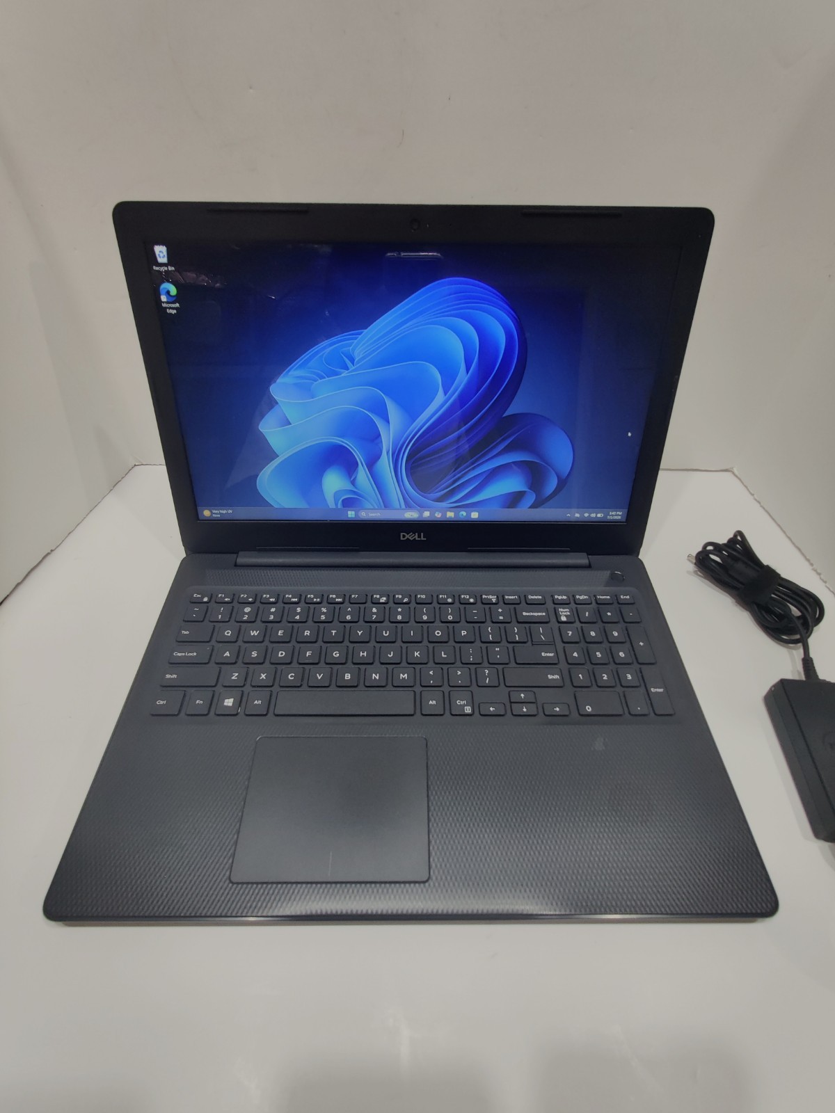 Dell Inspiron 15 | Touch Screen | i7 | 16GB RAM | 240GB NVMe + 1TB HDD | Win 11