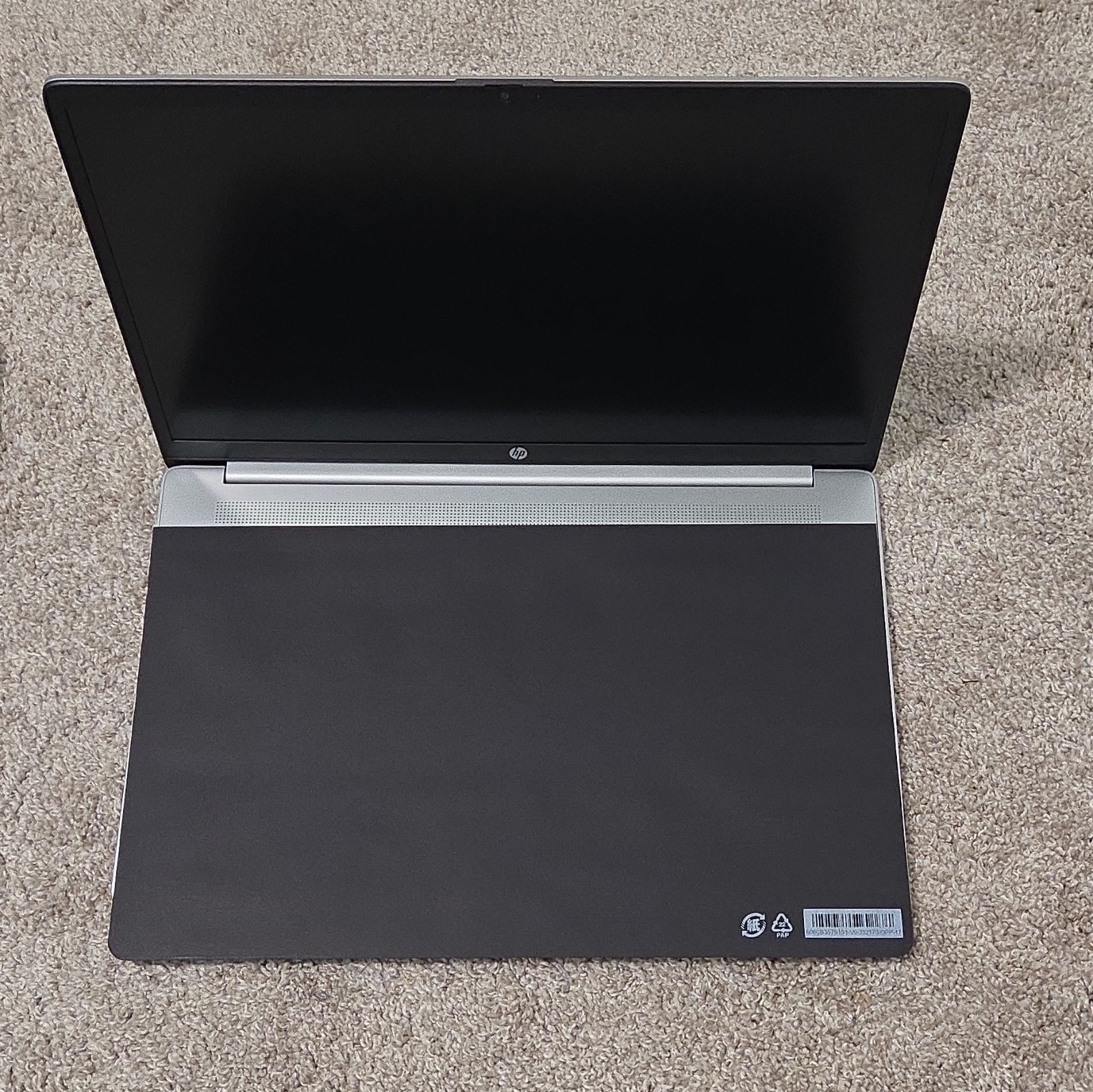 New HP 17-cp3005dx 17.3″ Laptop Ryzen 5 7430U 8GB RAM 512GB SSD Silver