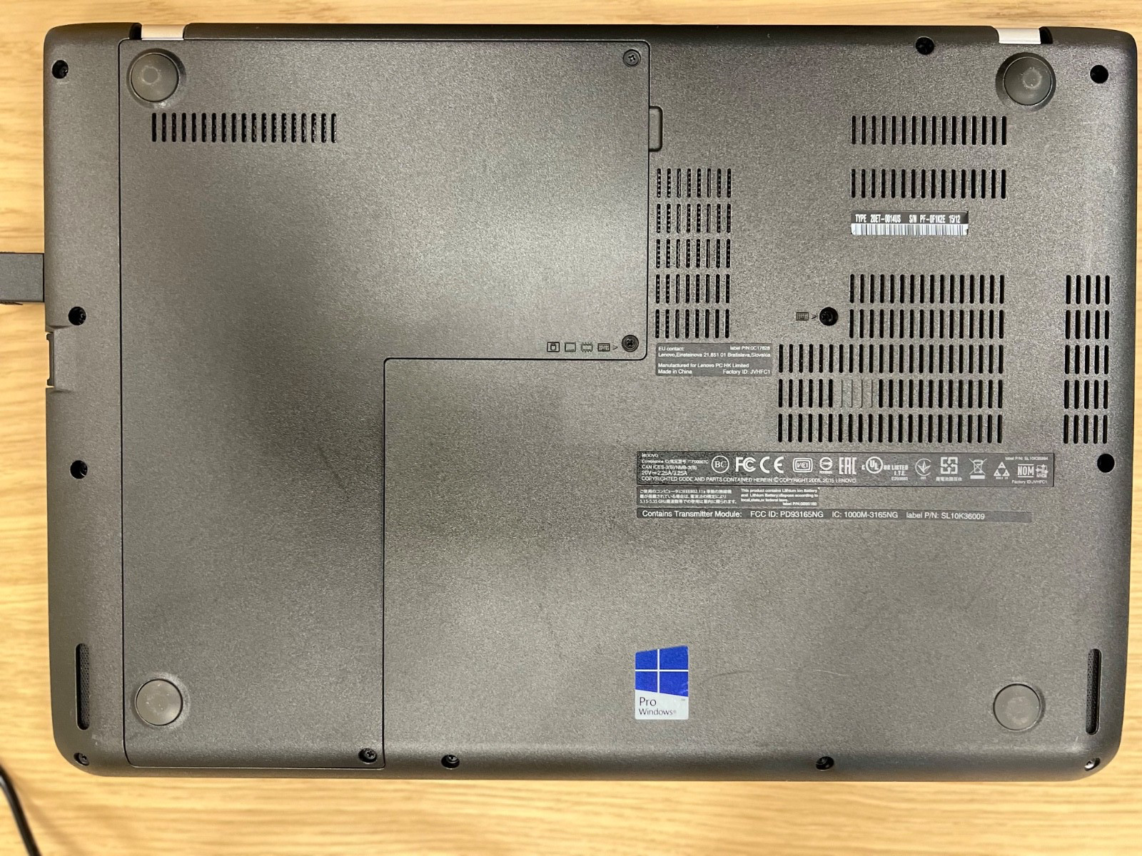 Lenovo E460 14 inch i5-6200U 2.3GHz 500GB 4GB Notebook / Windows 11 Pro