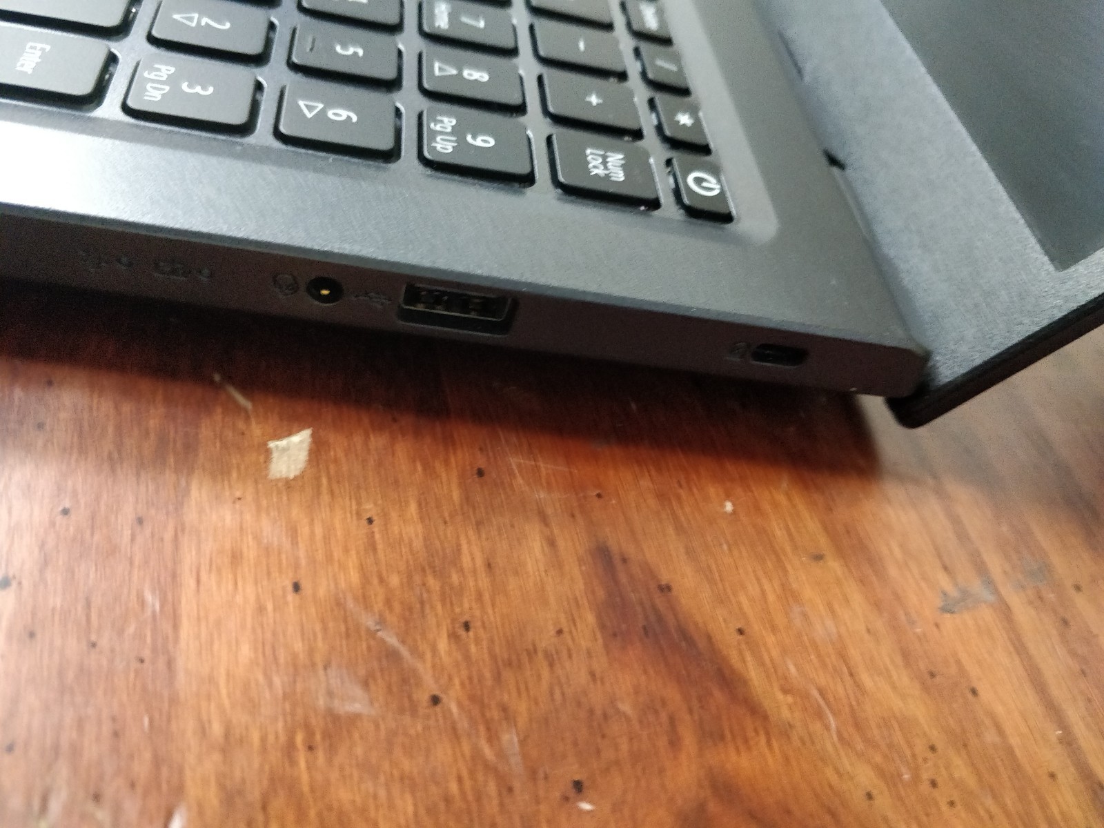 Acer Aspire 5 A515-56 INTEL CORE I5-1135G7@2.40GHz 8GB RAM NO DRIVE PARTS 8824