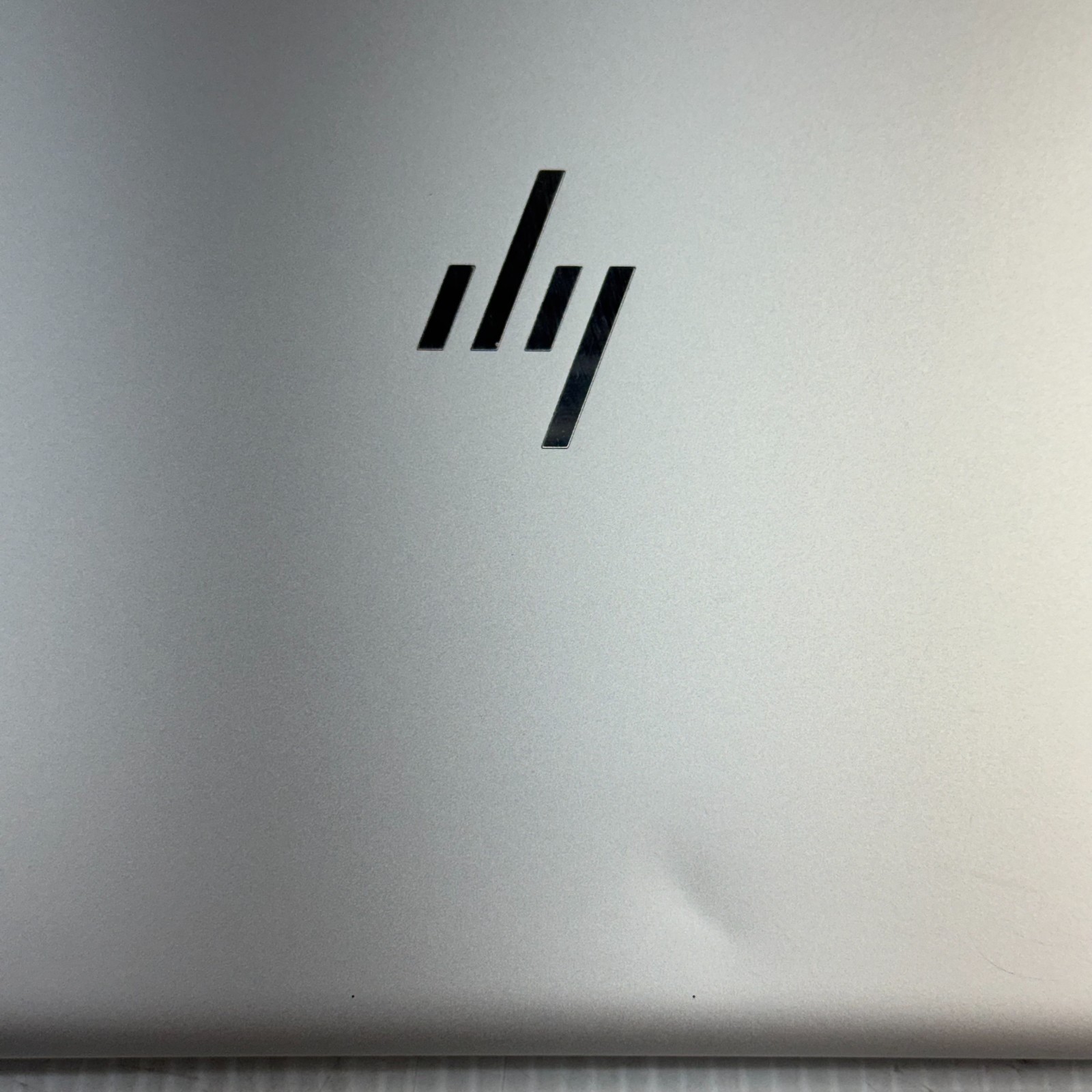 HP EliteBook 840 G6 i5-8365U 14″ Windows 11 Pro Laptop 256GB SSD 16GB **WEAR**