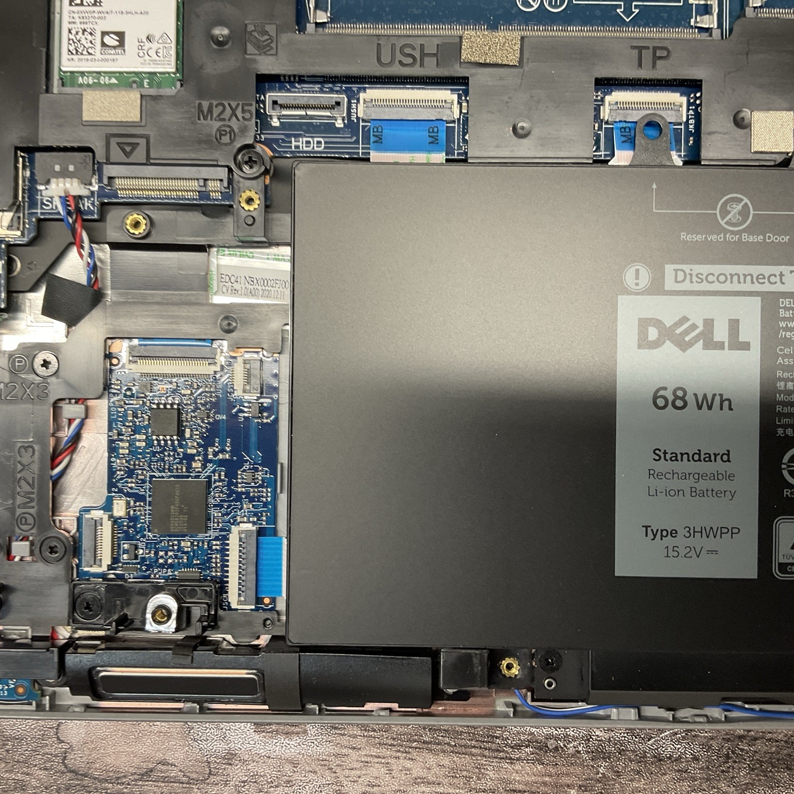 Dell Latitude 5410 / i5 10th Gen / No POST / Cracked Screen / No SSD / C5