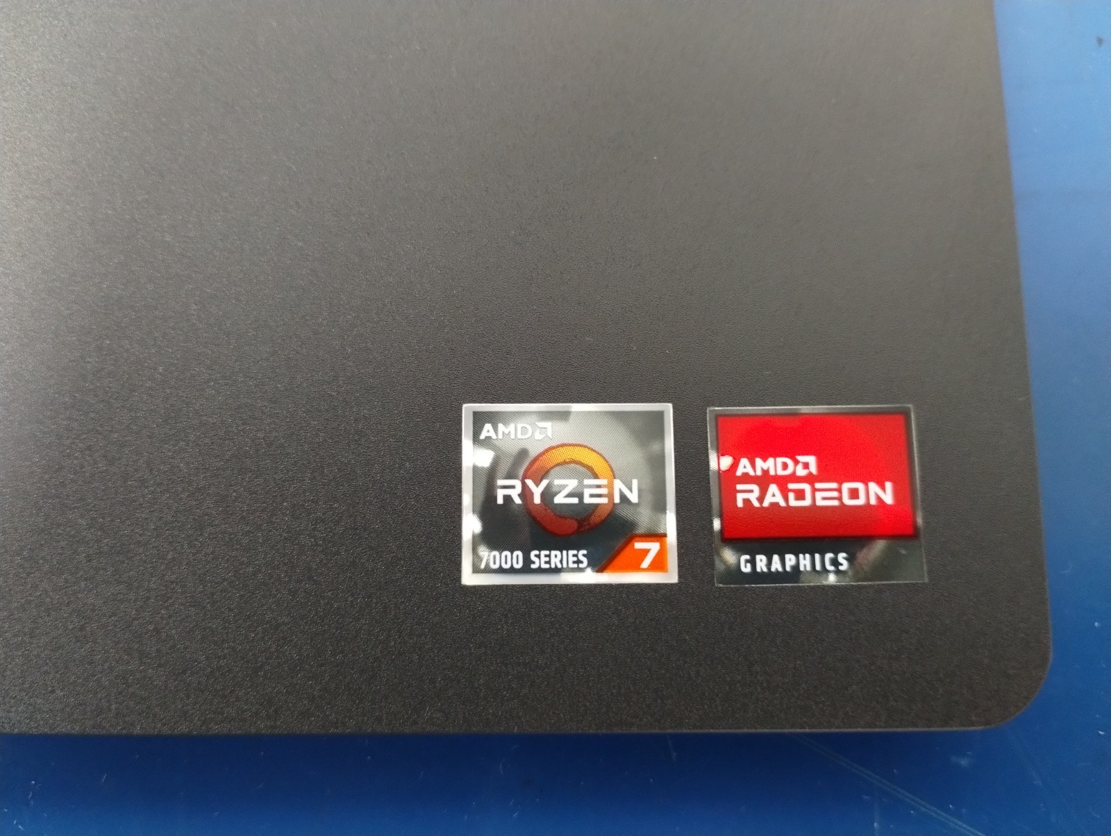 DELL 15 DC15255 G8MK9, AMD Ryzen 7 7730U, 2.00 GHz, 16 GB RAM, 512 GB NVMe SSD