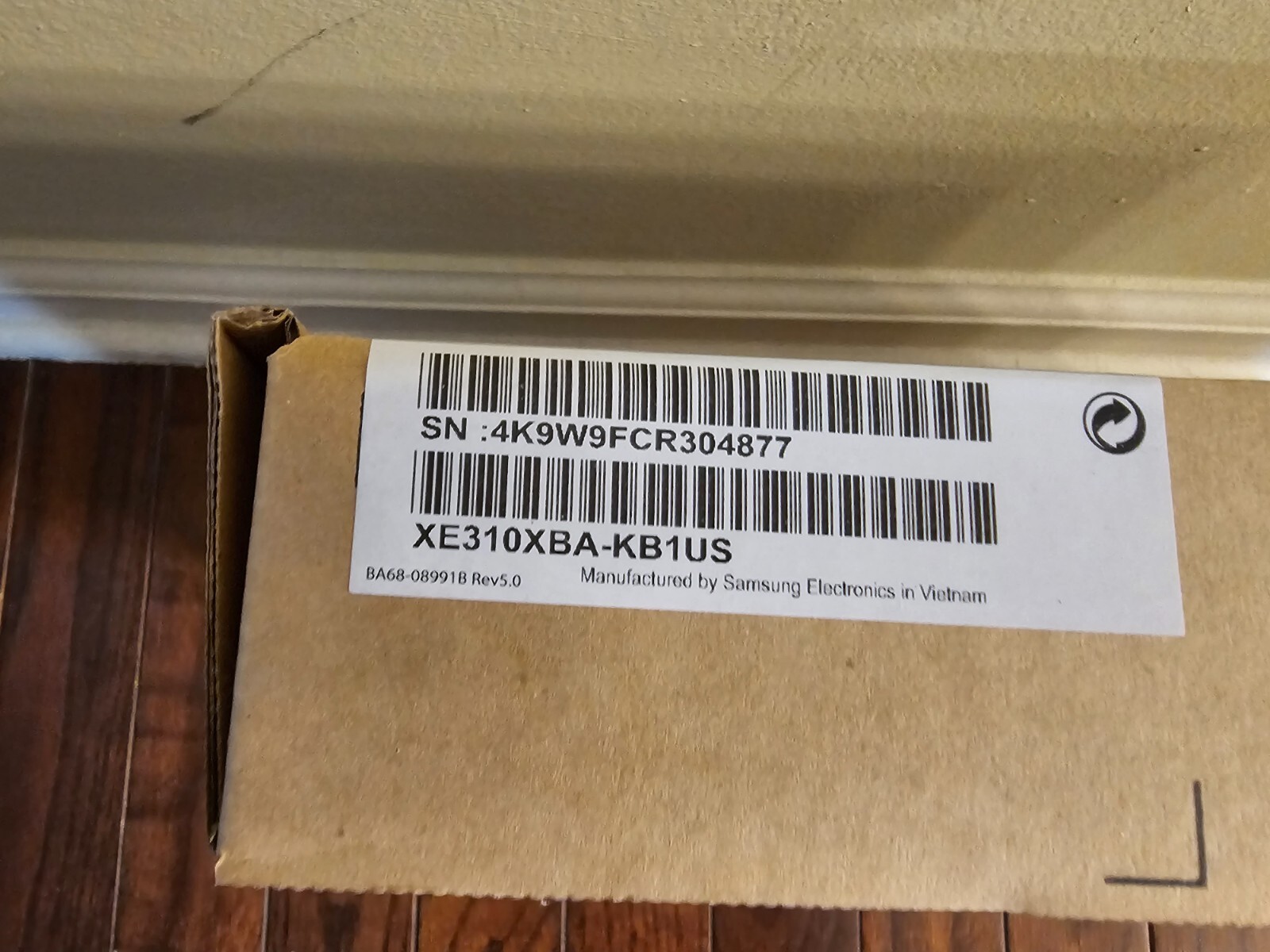 Samsung (XE310XBA-KB1US) Chromebook 4 Celeron N4020, 4GB/16GB – Factory Seal