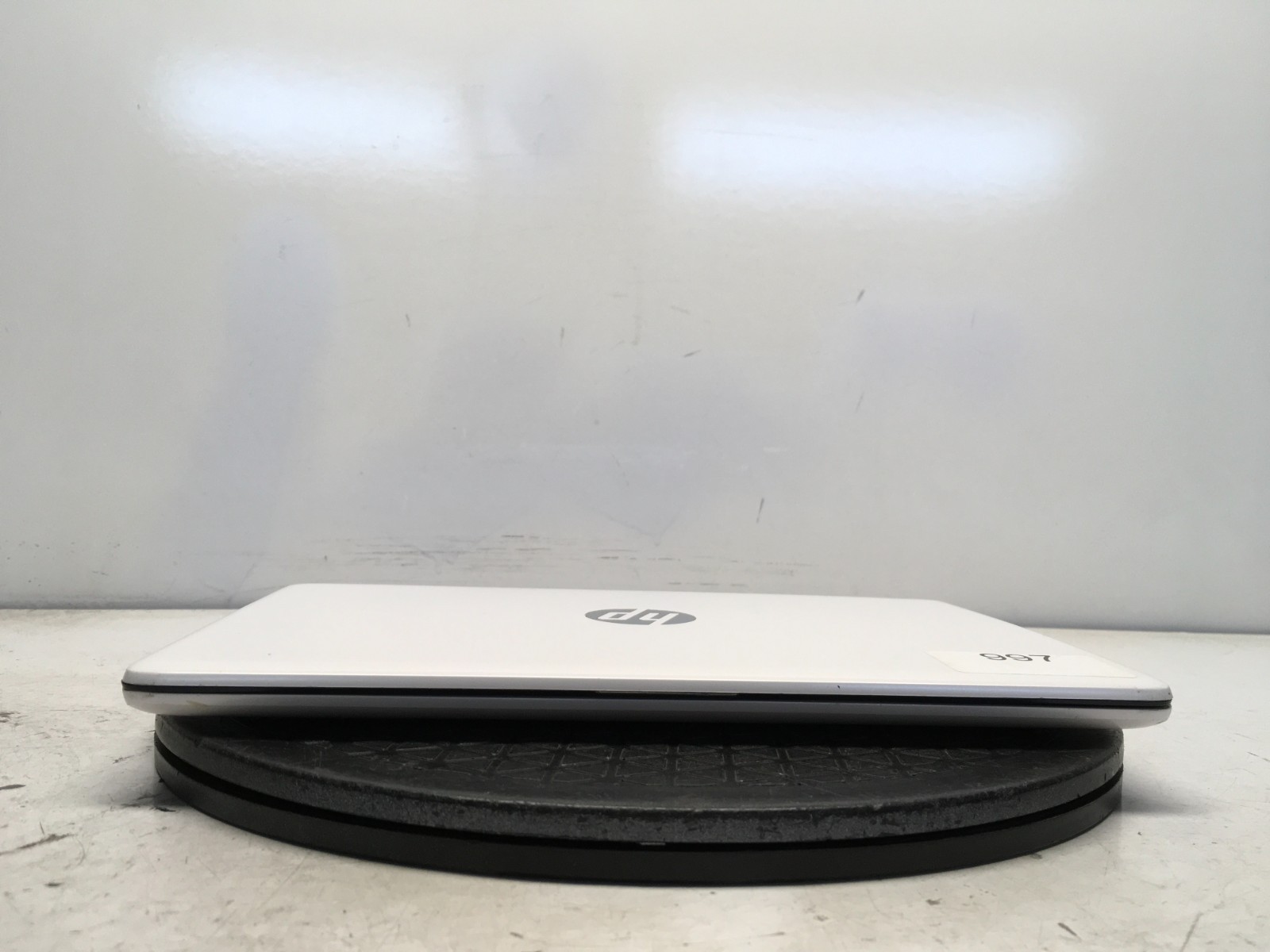 HP Stream 11-AK0053DX Intel Celeron N4120 1.1GHz 4 GB NO HDD – READ