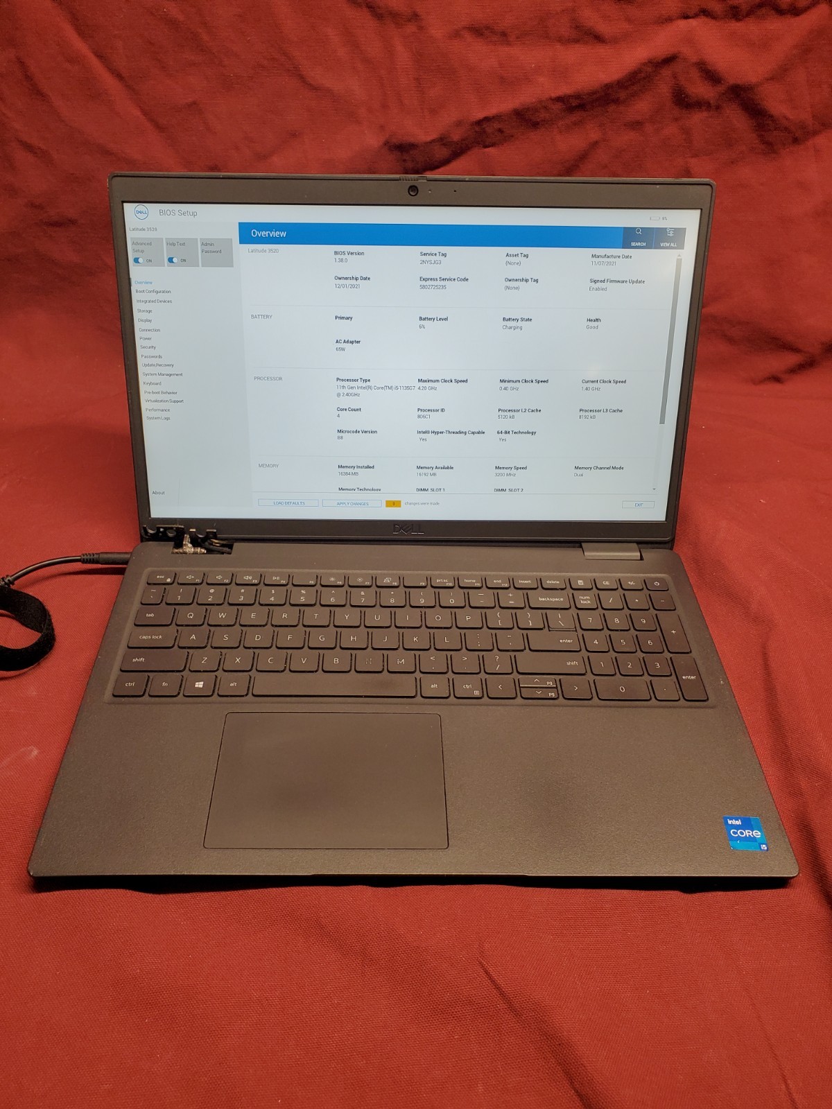 Dell Latitude 3520 i5 1135G7 2.40GHz/ NO RAM/NO SSD 1920×1080 #2855