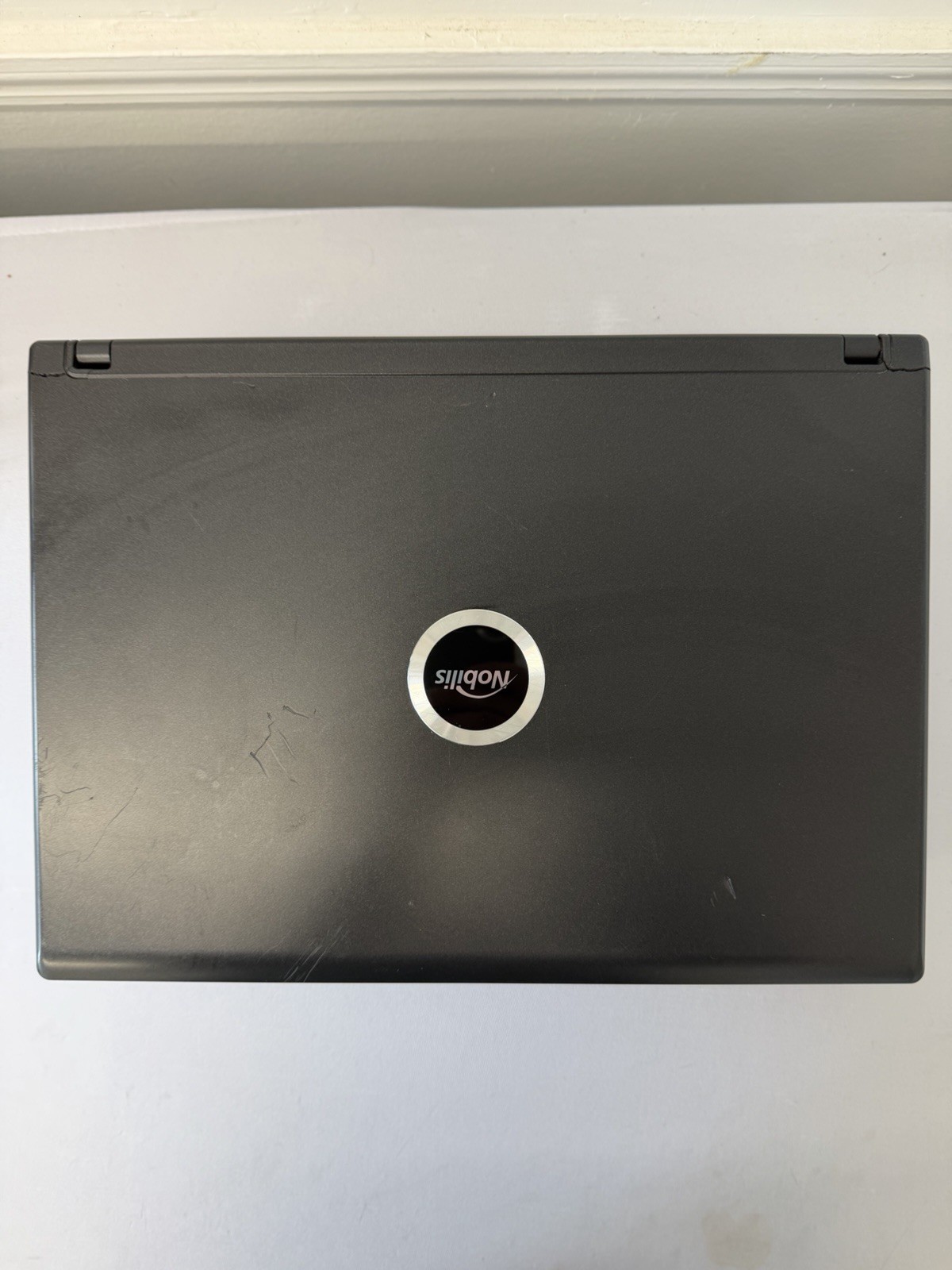 Nobilis MS-163K Laptop – Screen Yellowing -Intel Pentium T4300 – Read Des
