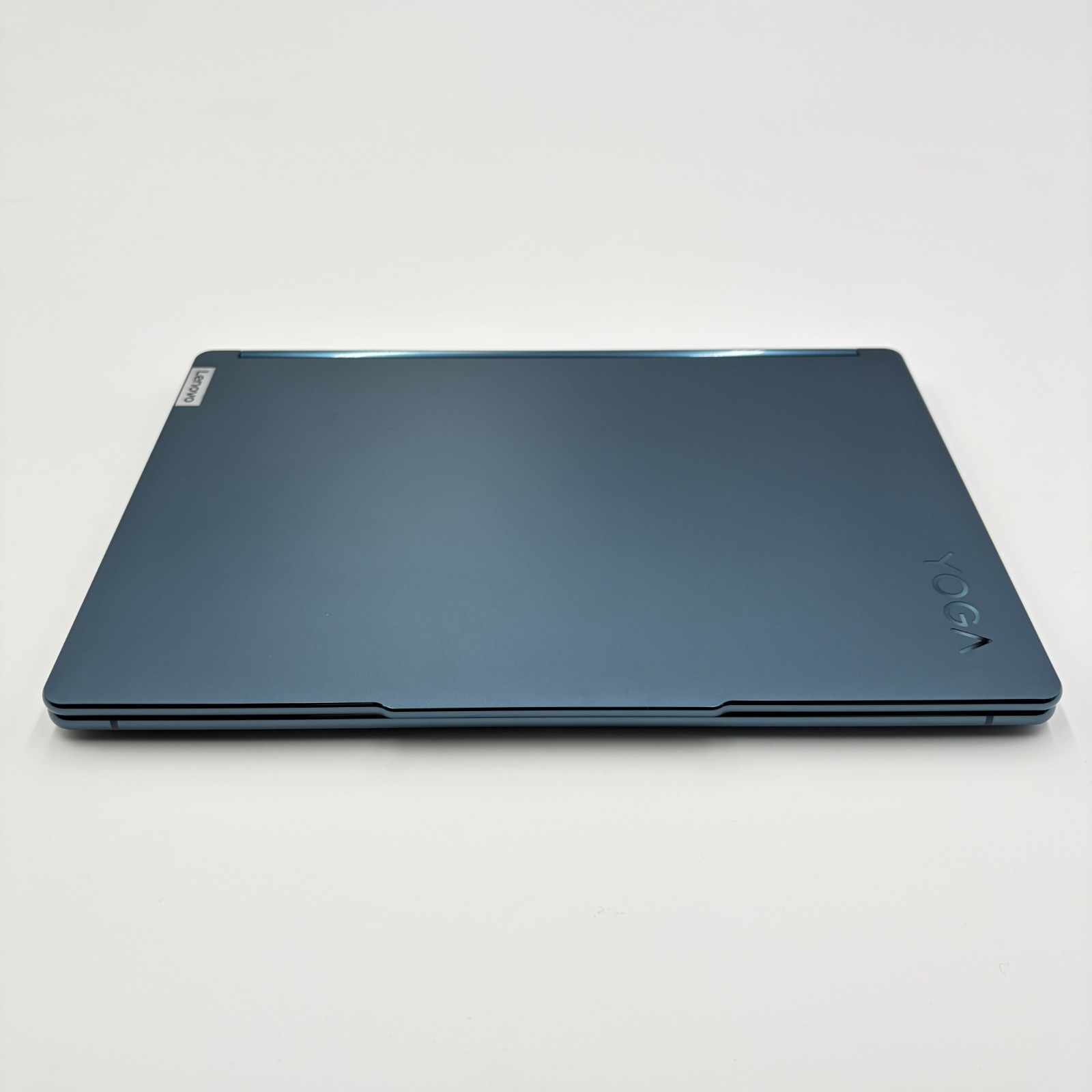 Lenovo Yoga Book 9 (13IRU8) Laptop – i7 1355U, 16GB Ram, 512GB SSD, Touch, W11H