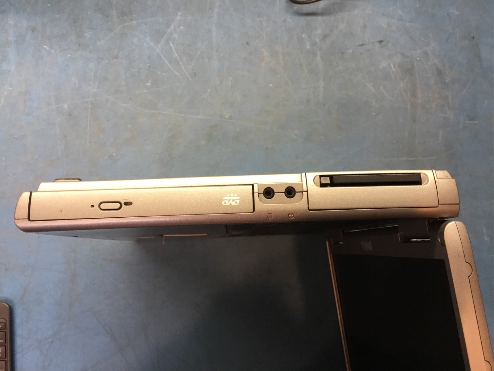 Dell Inspiron 1150 Laptop, Intel Celeron, 256MB RAM, Boots To BIOS, No HDD – J8