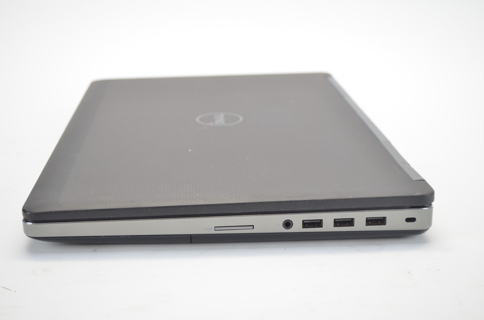Dell Precision 7520 i7-7700HQ 2.8GHz 16GB Ram No HDD Pro Quadro M1200 “Ex” Batt