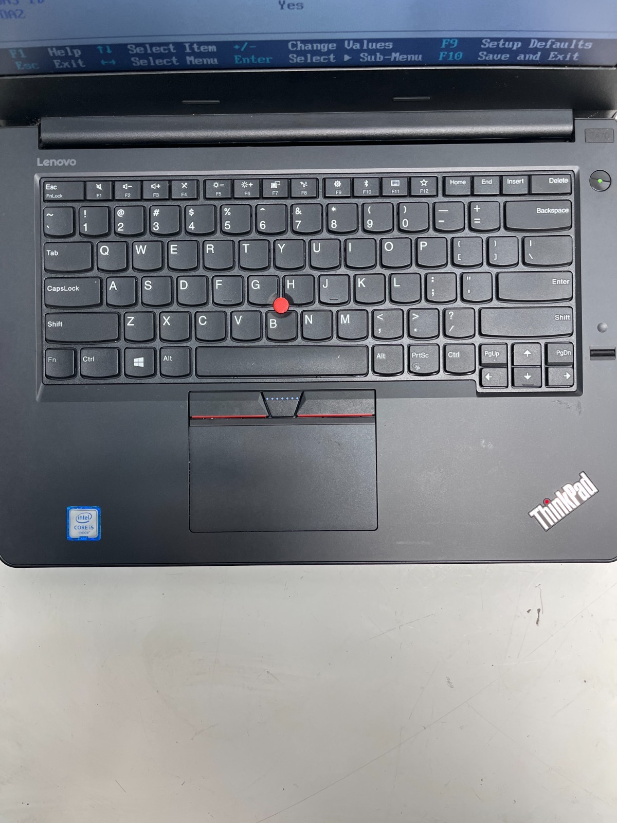 Lenovo ThinkPad E470 Intel Core i5-6200U 2.30GHz 8GB NO HDD