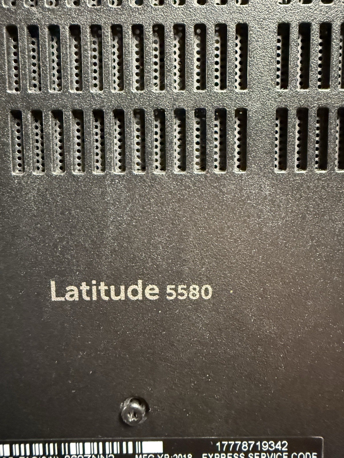Dell Latitude 5580 Touchscreen i5 7th Gen No RAM No Battery No SSD HDD