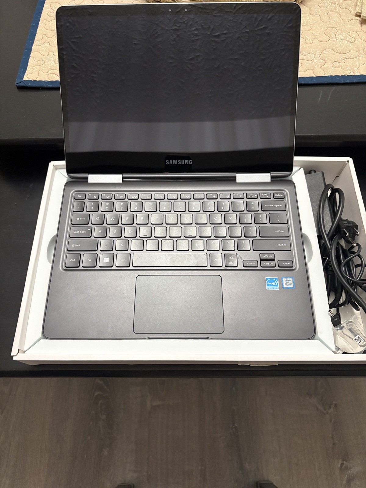 Samsung Notebook 9 Pro Intel i7-8550U 1.80hz 8GB 256GB 13.3″ Laptop