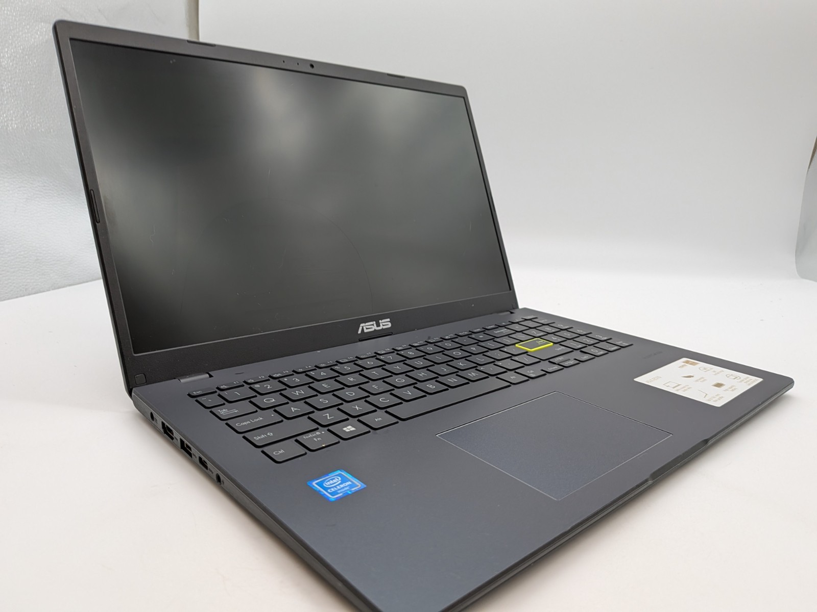 Asus L510m Laptop. NO RAM/STORAGE/OS FOR PARTS/REPAIR ONLY!