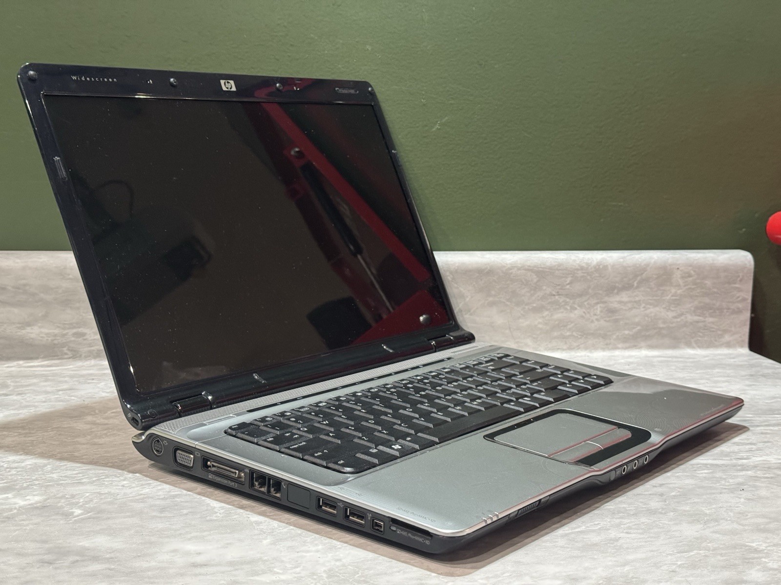 HP Pavilion DV6000 Laptop AMD Turion X2 TL-60 2GHz 2gb RAM 160gb HDD Windows 7
