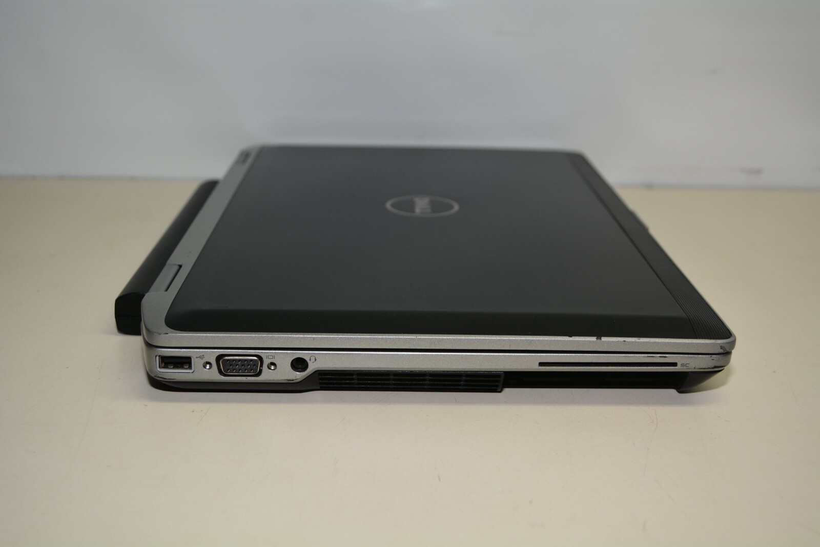 Dell Latitude E6420 14″ Intel i7-2620M 2.7GHz 4GB Ram No HD #Z435