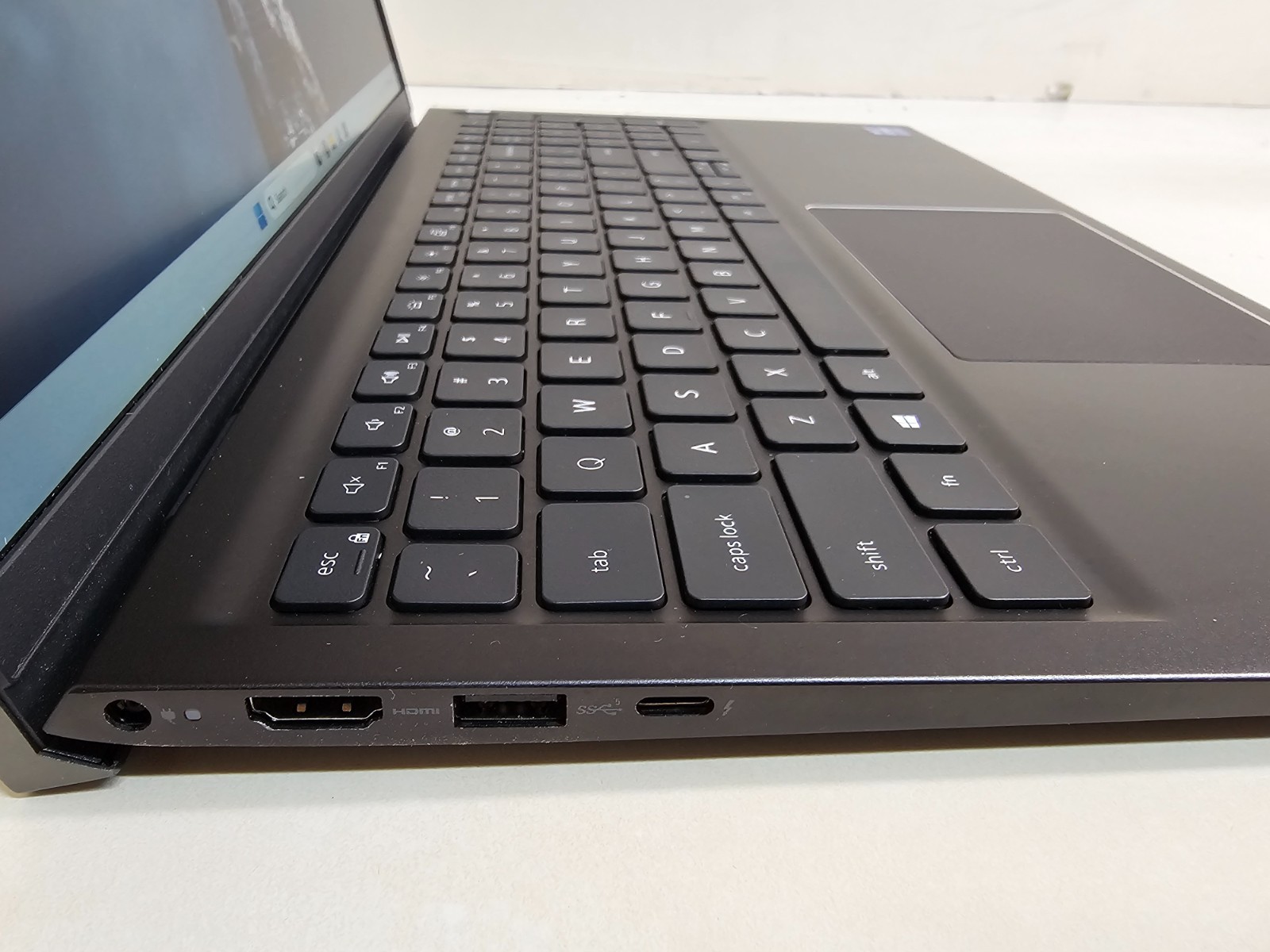 Dell Vostro 5510 Laptop – 3.3 GHz i7-11370H 16GB 512GB SSD WiFi Cam 15.6″ – SP2