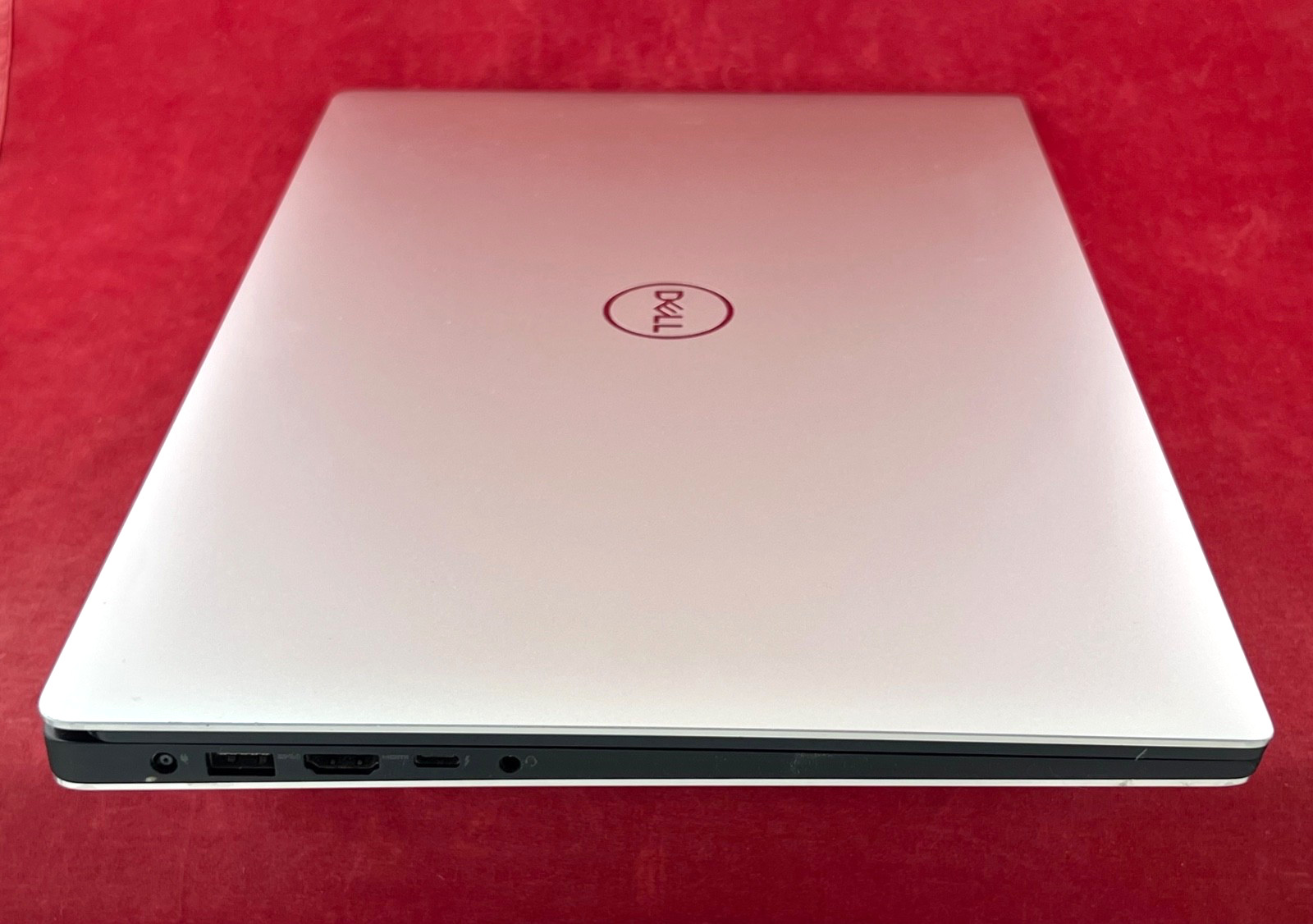 DELL XPS 15 7590 i5-9300H, 256GB SSD, 8GB, BRIGHT 15.6″ 500 NITS FHD IPS DISPLAY