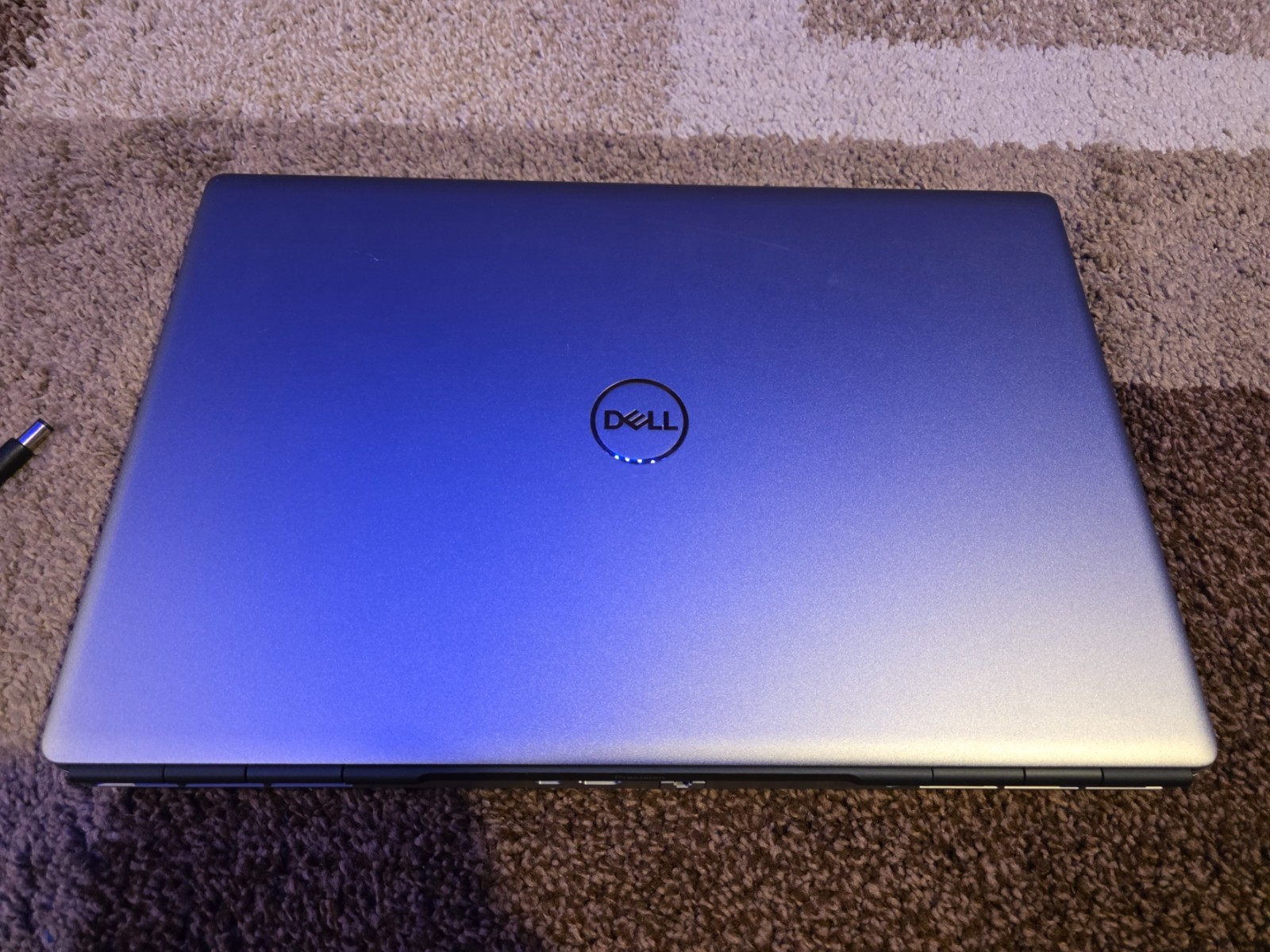 Dell Precision 7750 17.3″ NVIDIA RTX 3000, INTEL i7-10850H, 32GB, 256GB SSD,
