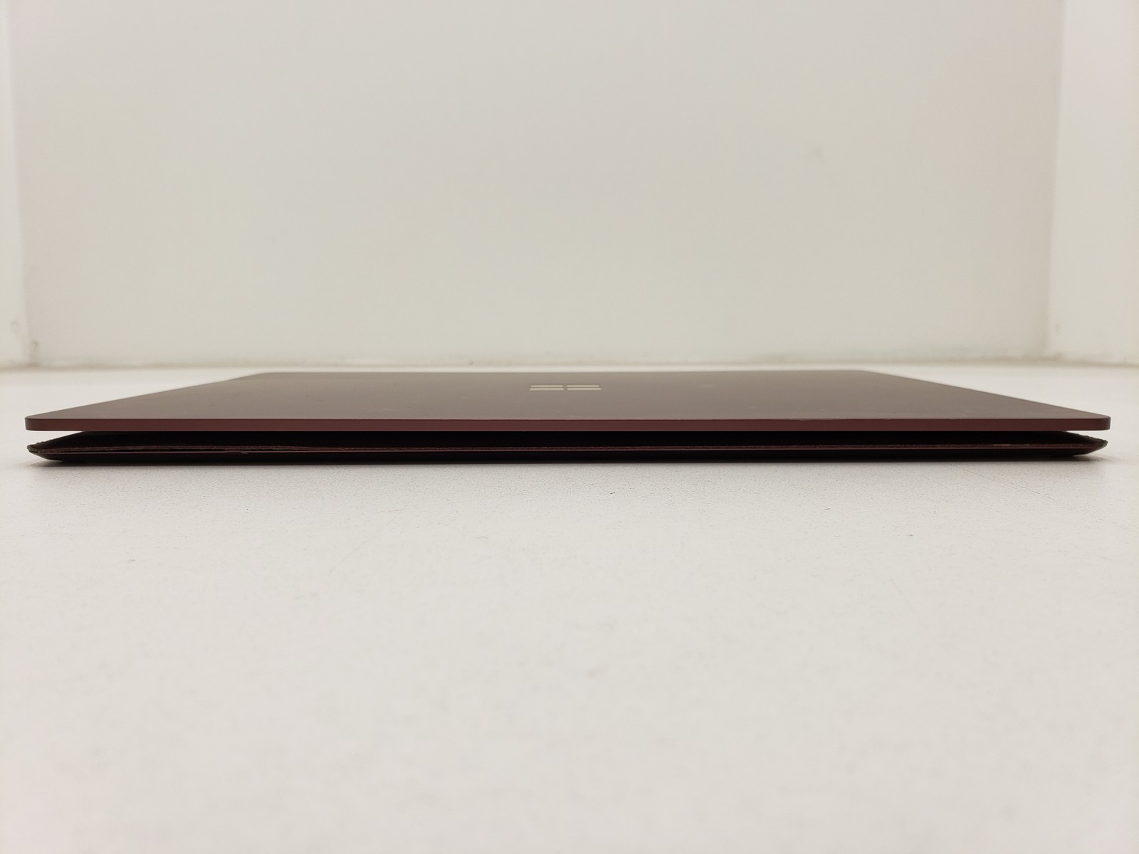 Microsoft Surface Laptop 1769 Intel Core i5-7200U 8GB RAM 256GB SSD 13.5″ Win 11
