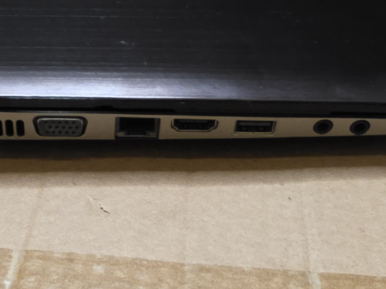 HP Pavillion DM4 Windows 10 Intel Core i3 4GB RAM 74GB HD No Battery/Cord No WIF