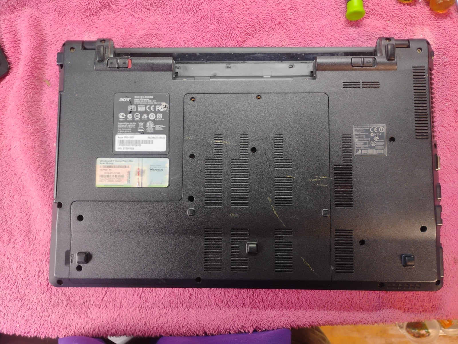 Acer Aspire 5745-5425 non-working for parts – used