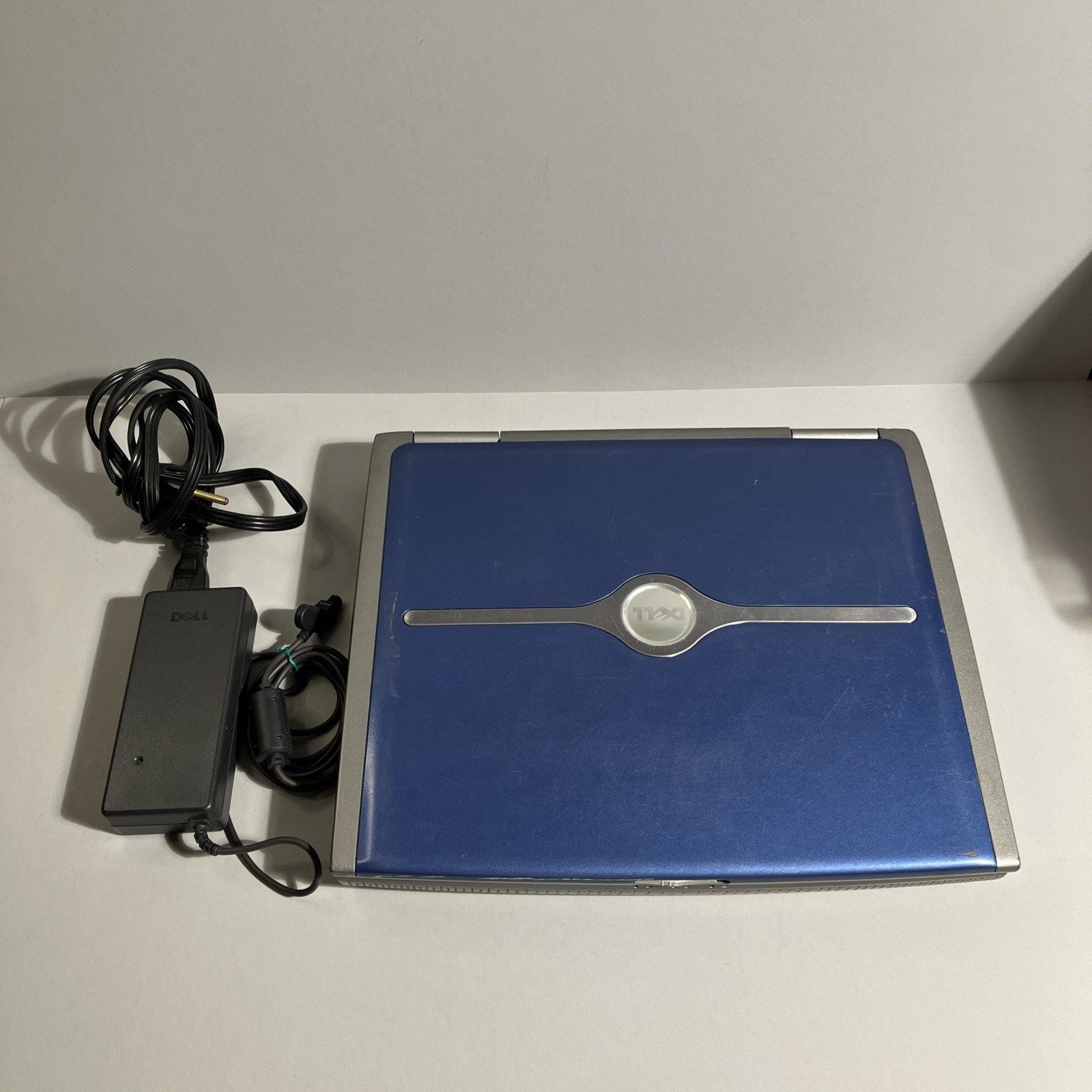 Dell Inspiron 1100 Windows XP Vintage Laptop