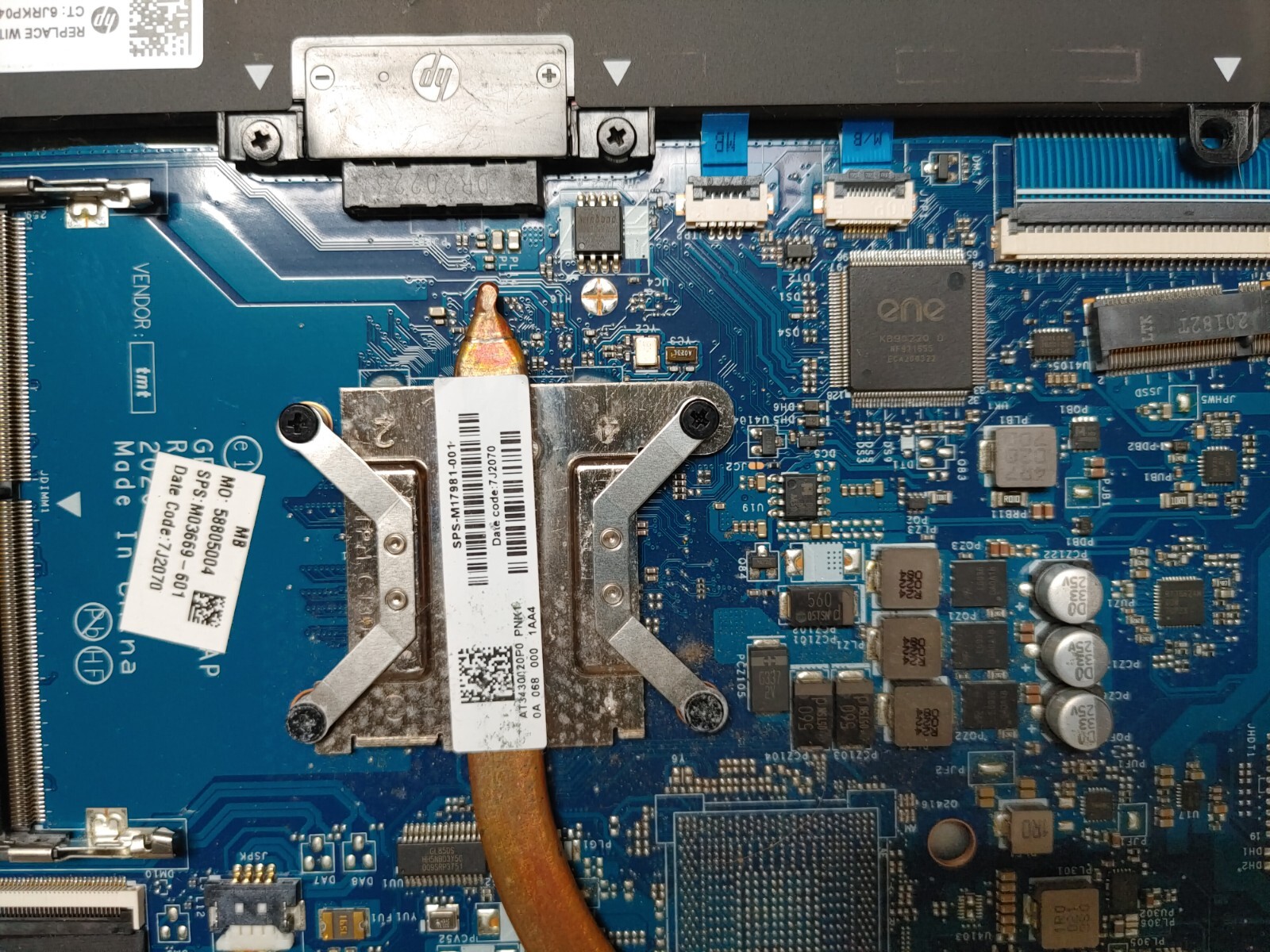 HP AMD Ryzen 3 3250U with Redeon Graphics @ 2.60GHz, 4GB RAM , NO HD FOR PARTS
