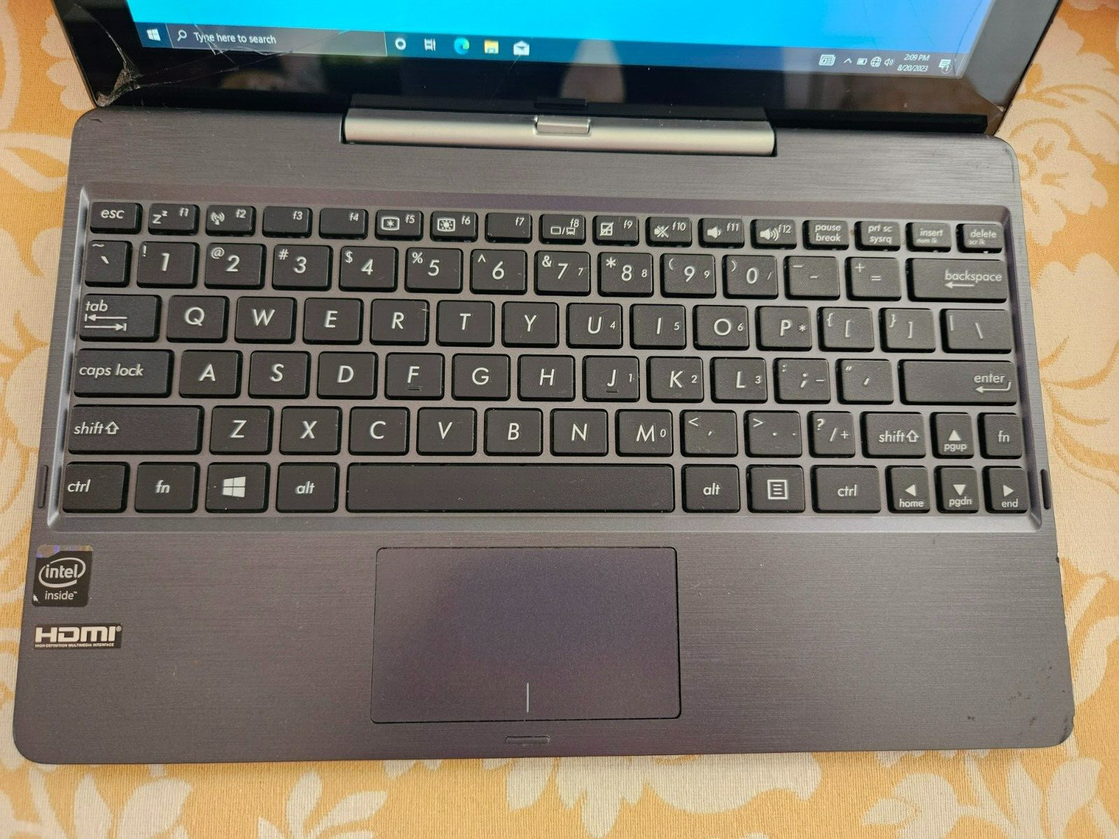 Asus Transformer Tablet & Keyboard! | Windows 10 | 32GB | No Touch | Strong Bat!