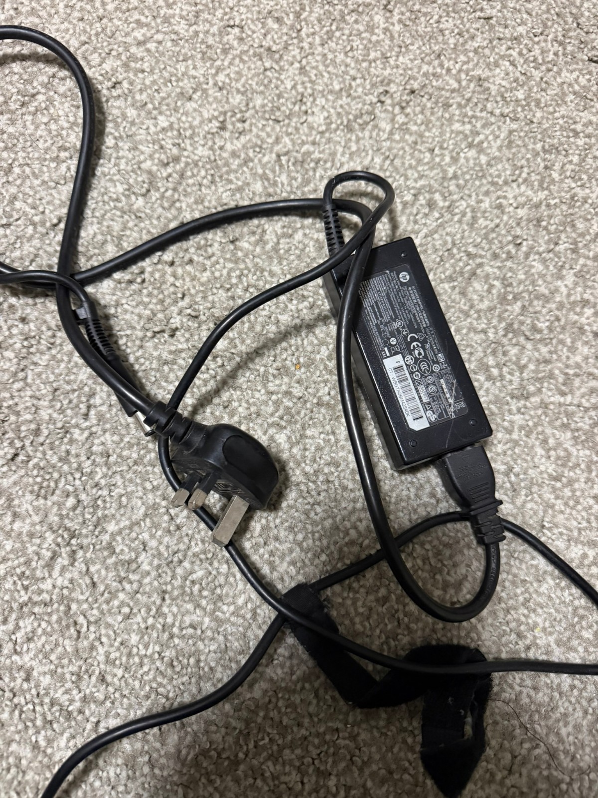 hp 450 g1,2012, windows 11 runs, few issues, check the description carefully