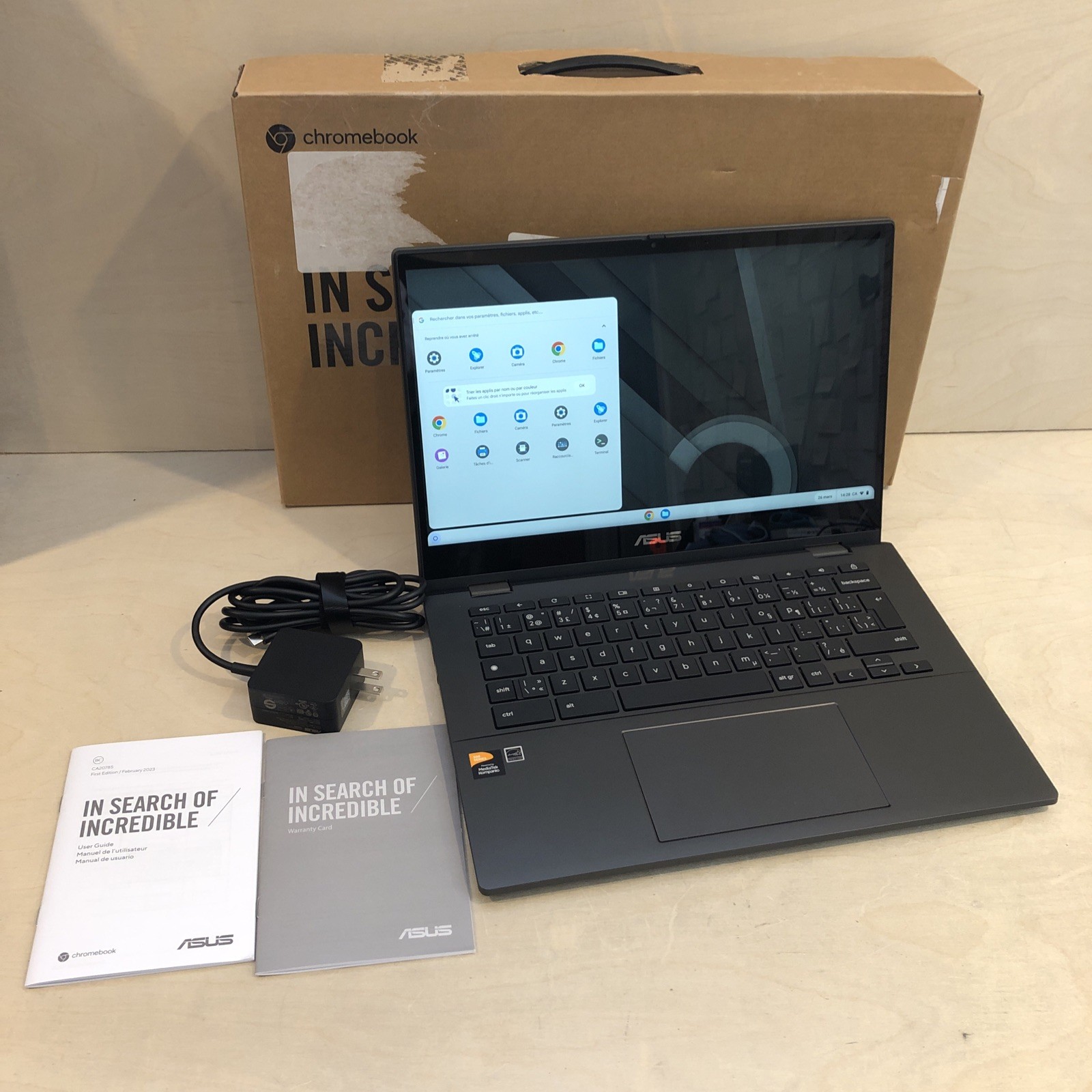Asus Chromebook CM14 Flip 14in CM1402F MediaTek K 520/8GB RAM/128GB *No Touch*