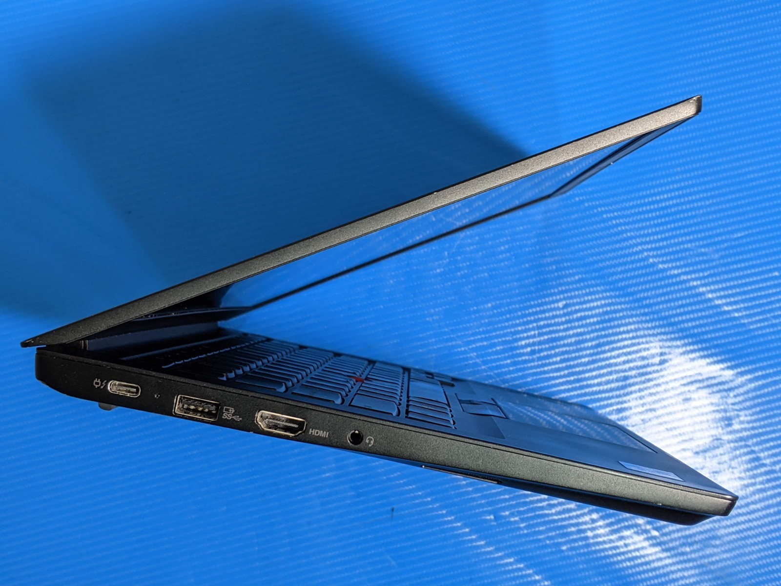 Lenovo ThinkPad E14 Gen 2 14″ FHD Intel i7-1165G7 2.8GHz 16GB 512GB SSD W11P +PA
