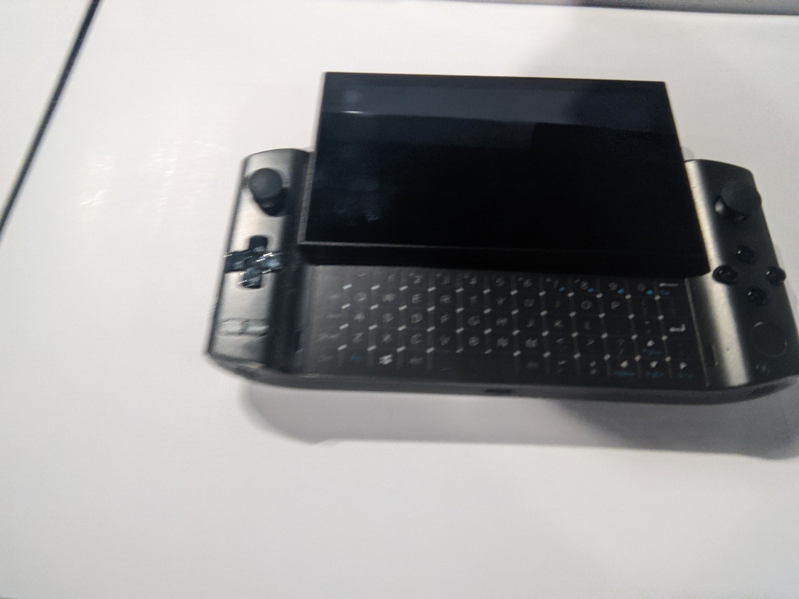 GPD Win 3 1Tb Intel 1165G7 + Docking Station+ Grip + Case + Gaming console