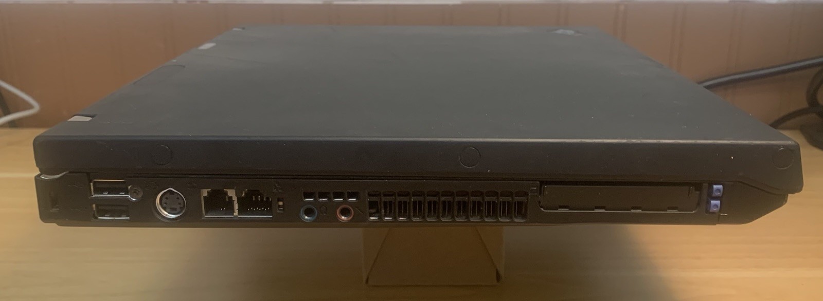 Rare IBM Thinkpad T42p 1.8Ghz Pentium-M 1GB RAM 1600×1200 IPS Display Windows XP