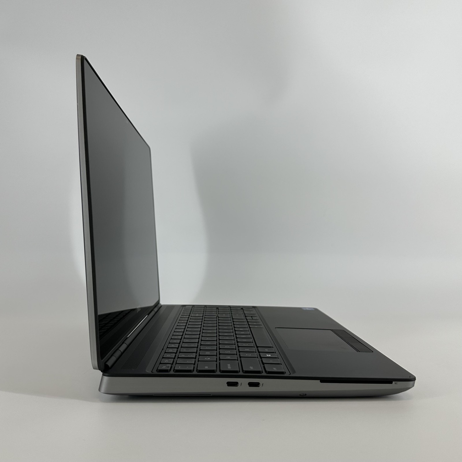 Dell Precision 7560 15 FHD TOUCH i7-11850H 64GB 512GB/512GB/512GB Quadro T1200