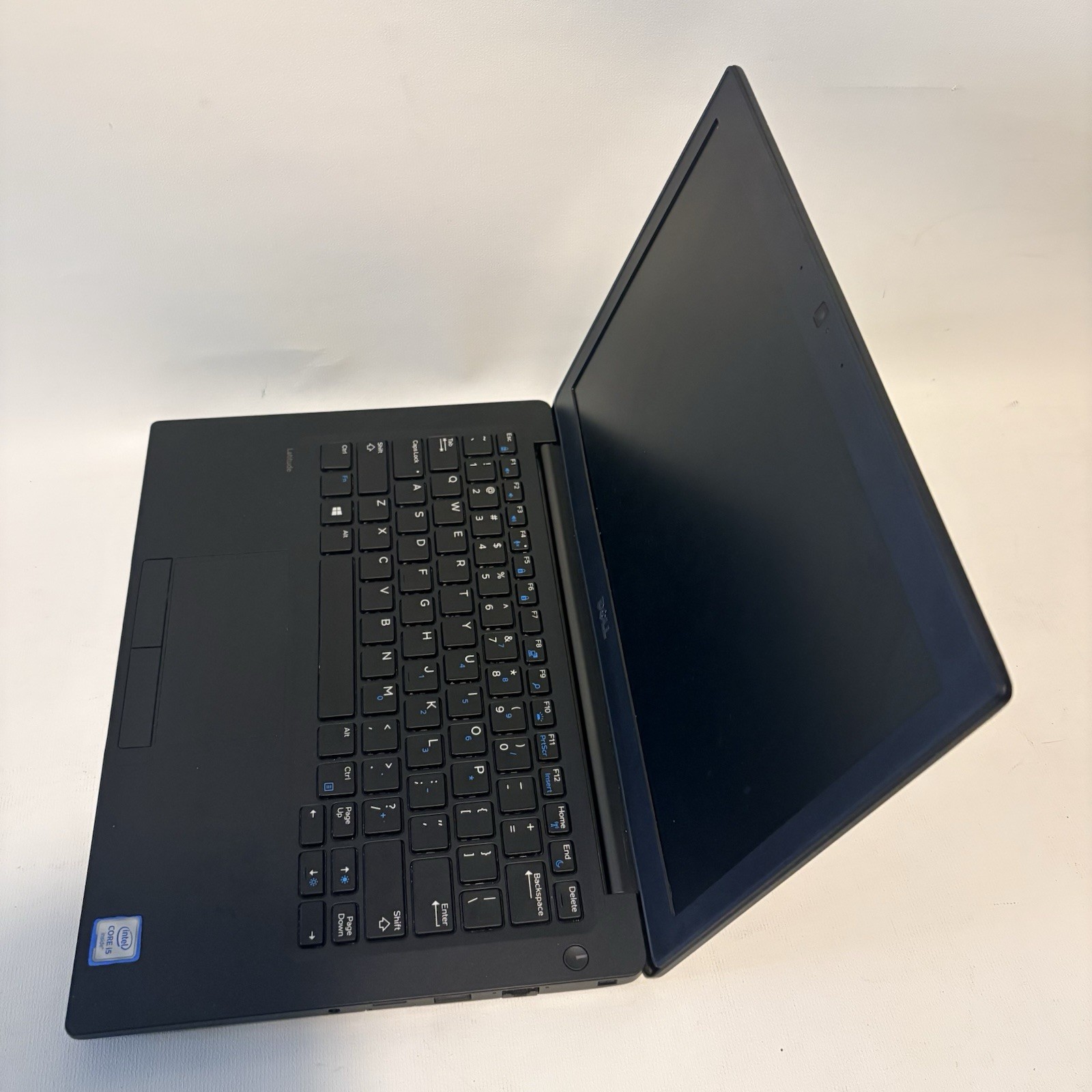 Dell Latitude 7280 Laptop i5-6300U 8GB DDR4 12.5″ HD 65W AC NO HDD OS
