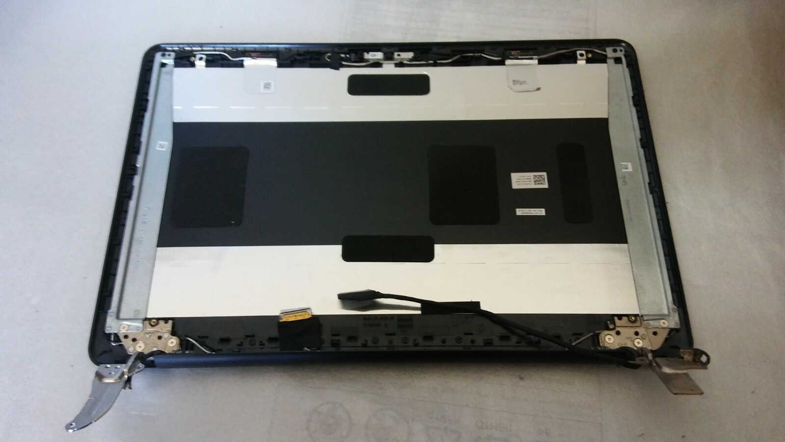 Dell Inspiron 15 5567 P66F Cover Hinges Webcam No LCD