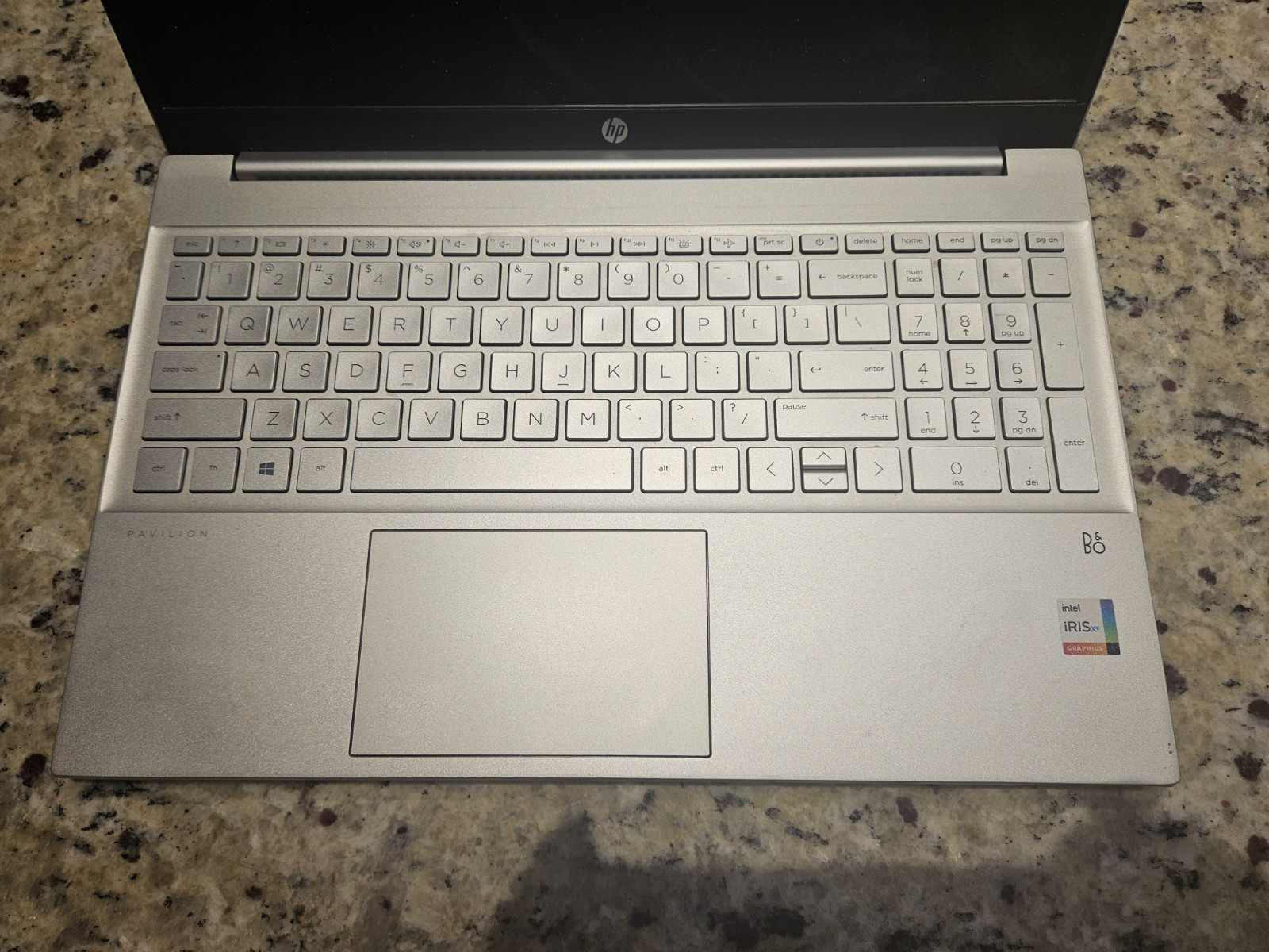 HP Pavilion 15-EG0025NR i7-1165G7, 16GB RAM, Optane 512 / 32GB SSD FHD W 11 Pro