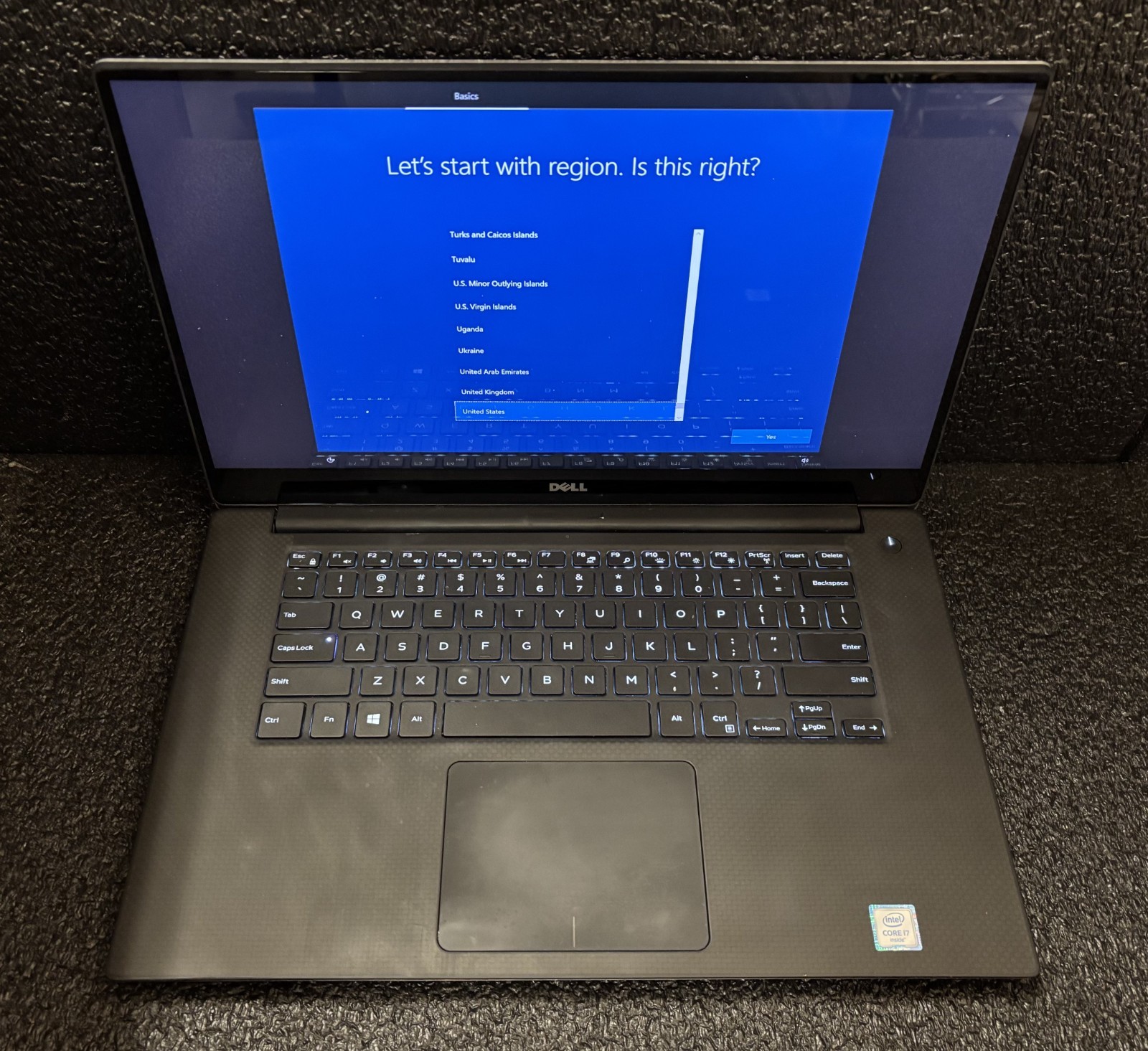 Dell XPS 15 9550 15.6″ 4K UHD i7-6700HQ 2.60GHz | 8GB | 256GB | GeForce GTX 960M