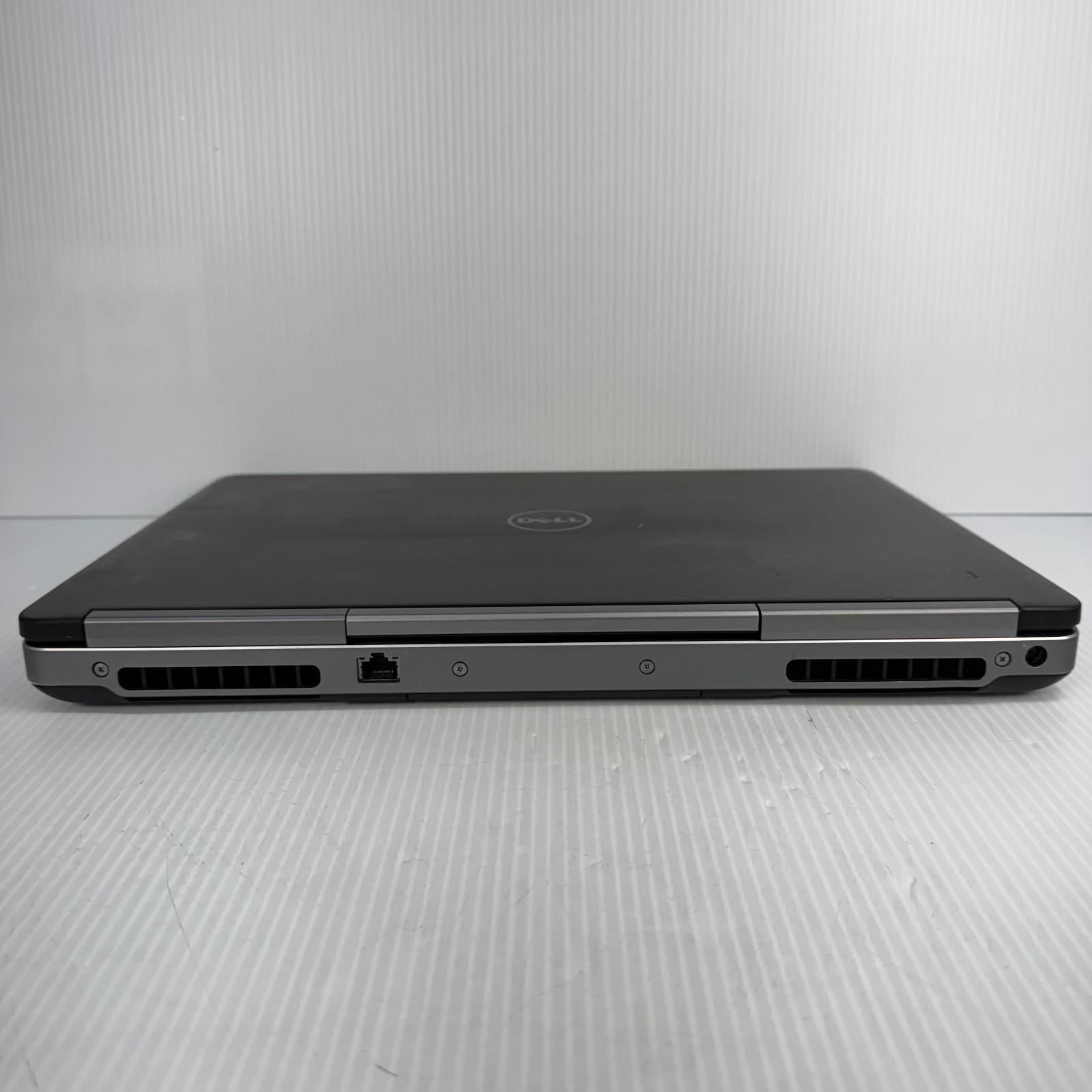 Dell Precision 7510 i7-6920HQ 15.6″ Touchscreen Windows 11 Pro Laptop 512GB SSD