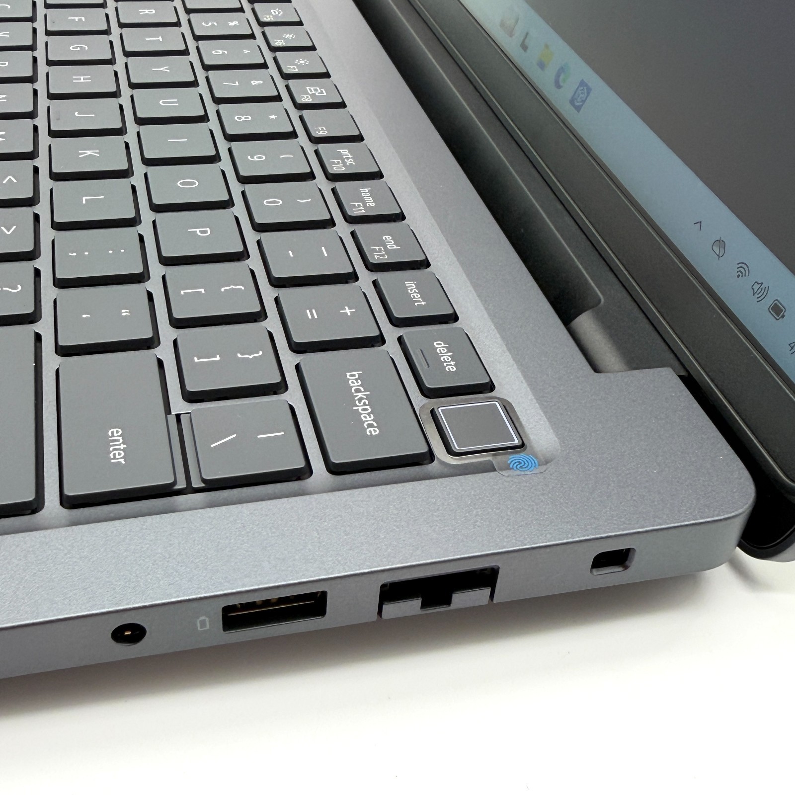 BUSINESS LAPTOP – TOUCHSCREEN DELL PRO MAX 14 in ULTRA 7-265H – WRNTY