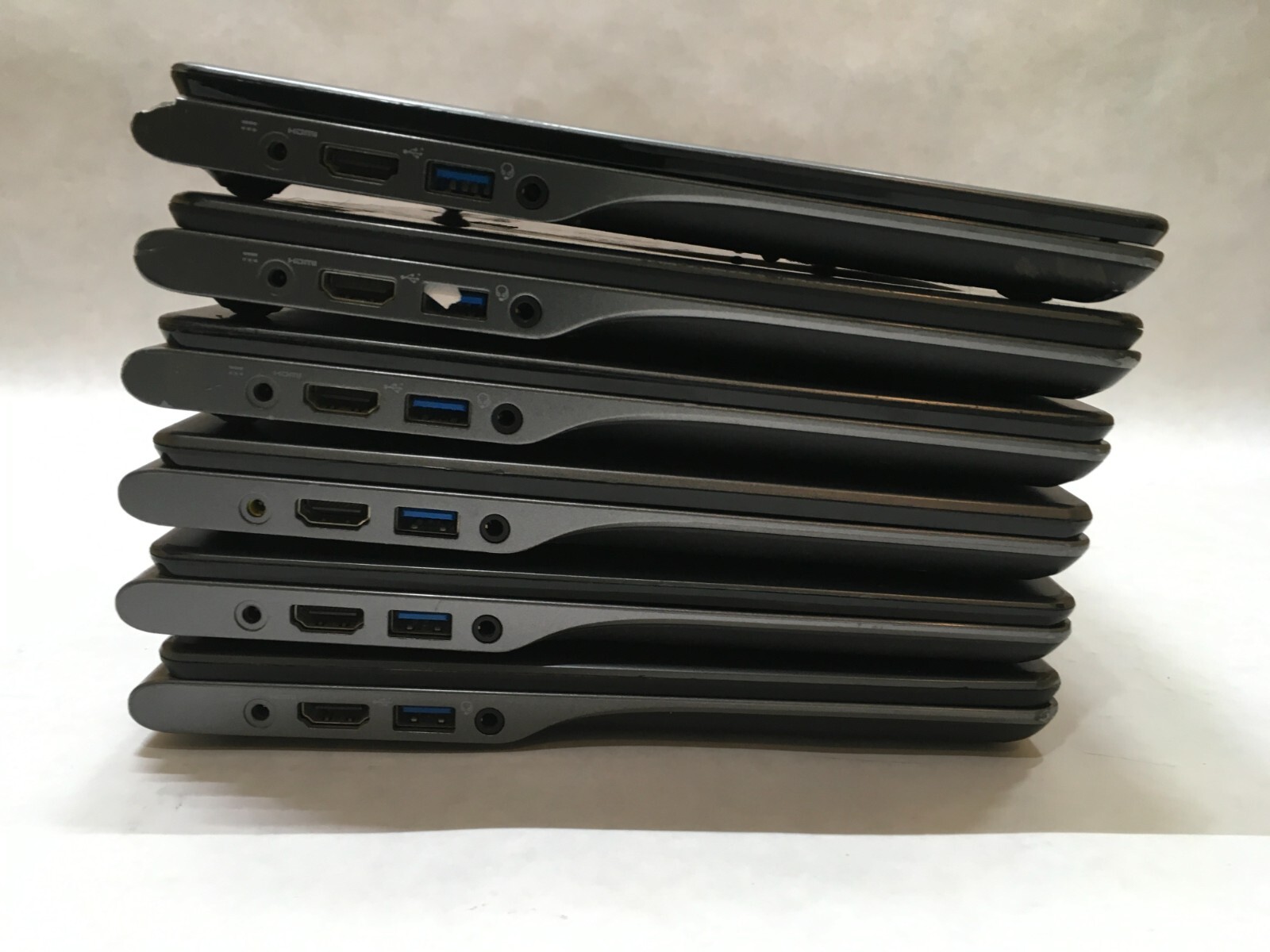 Lot of 6 Acer Chromebook C720 Celeron 2 GB Ram 16 GB Storage Many Issues- FT