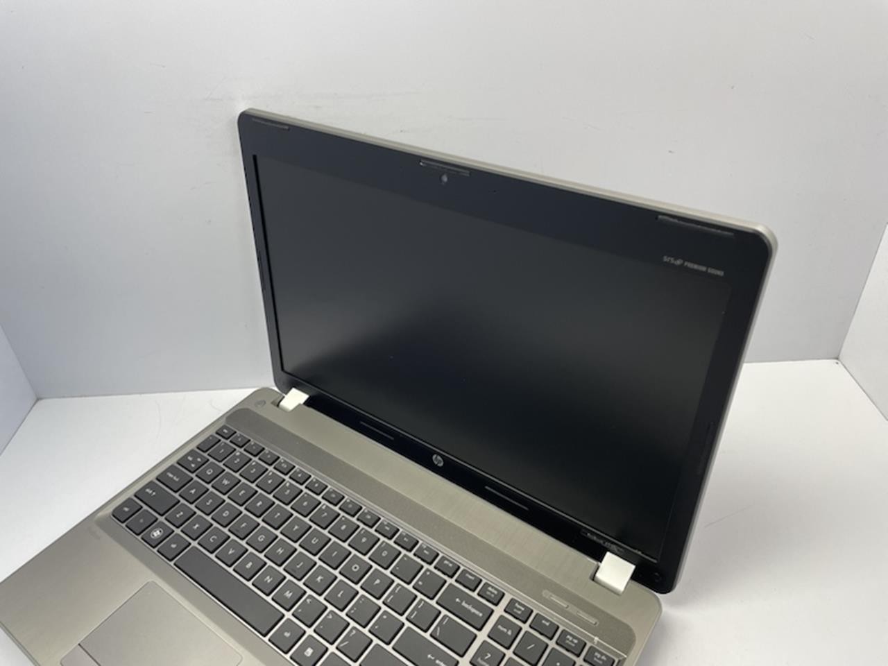 HP PROBOOK 4530S Laptop w/ Intel Core i3-2350M 2.30 GHZ + 4 GB No HD/Battery