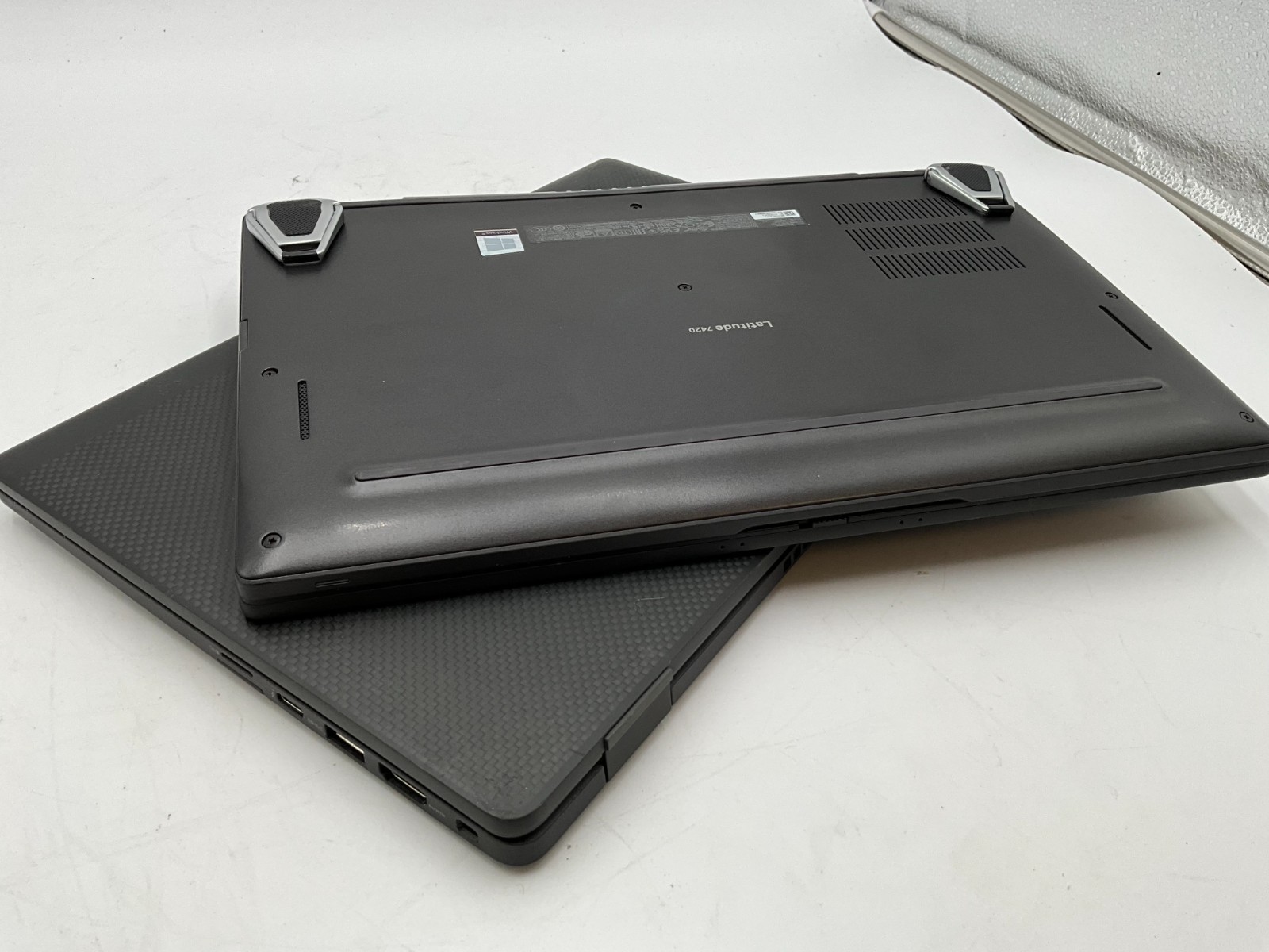 Dell Latitude 7420 Laptop pair Win11 i7-1185G7 3.0 16gb 256gb NVME 14″ *READ*