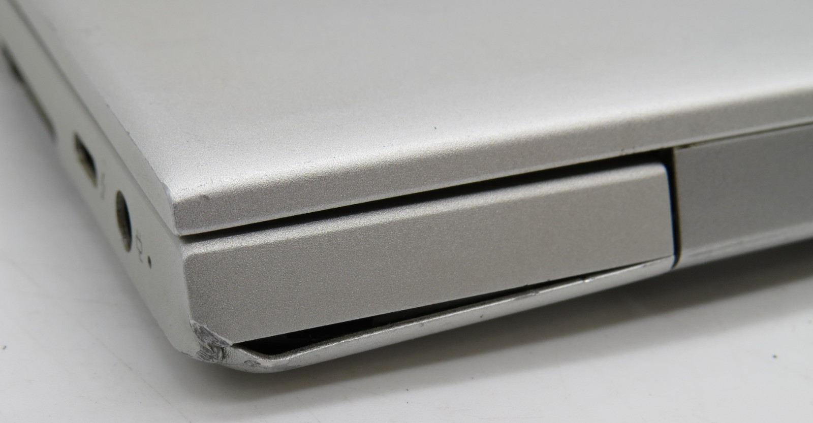HP EliteBook 840 G6 | i5-8365U @ 1.60 | 8GB RAM | 256GB M.2 | No OS w/AC