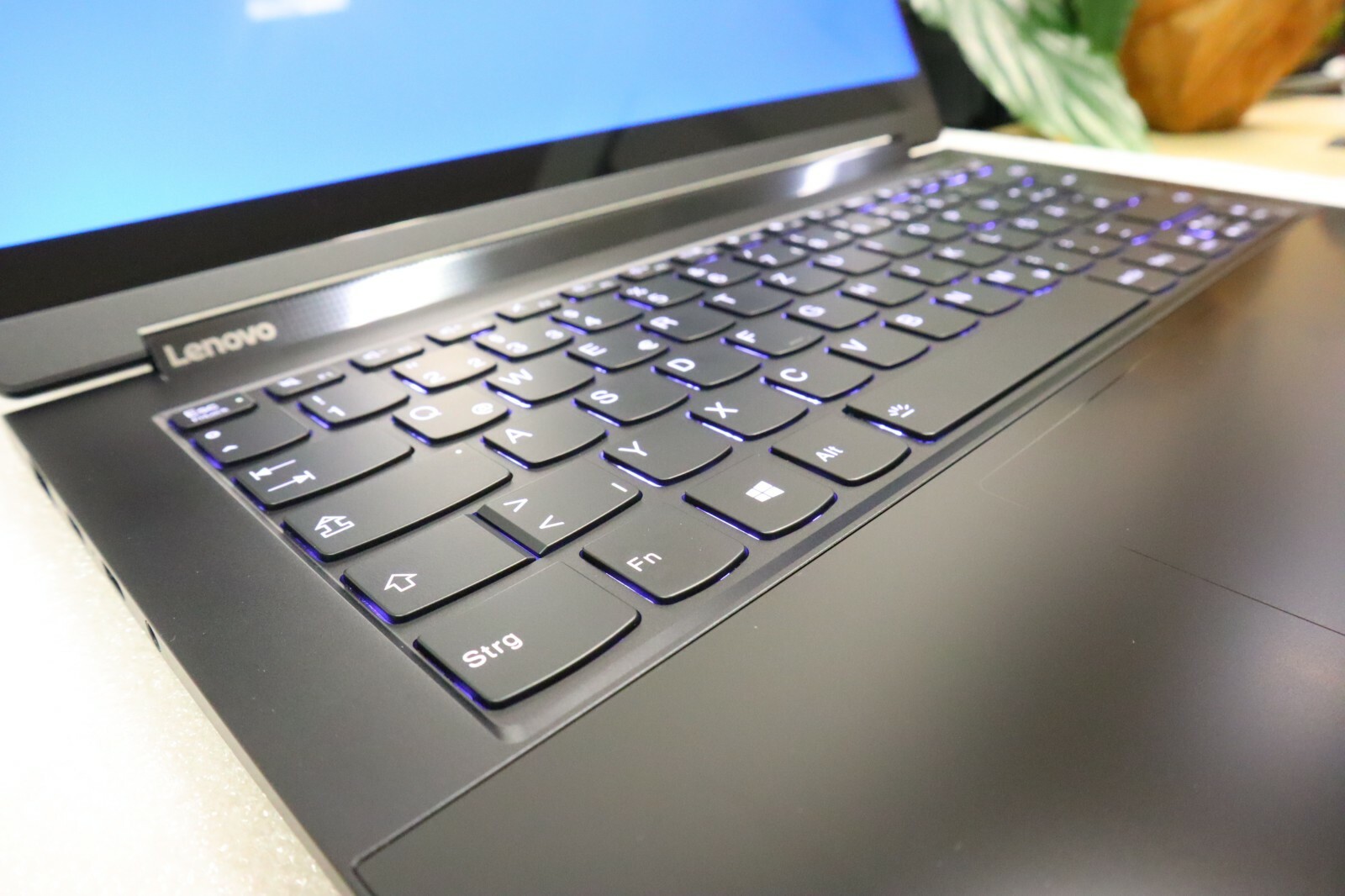 LENOVO YOGA 9i 4-in-1 CONVERTIBLE i7-QUAD *4TB* 16GB UHD HDR SHADOW YOGA 9 GAR.
