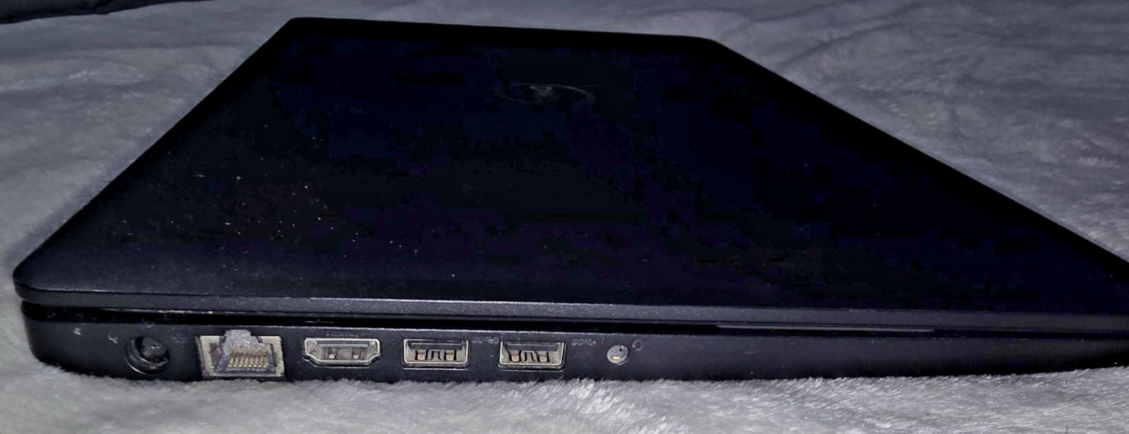 Dell Latitude 3580 Laptop Computer Model P79G BLACK with Storage Carrying Case