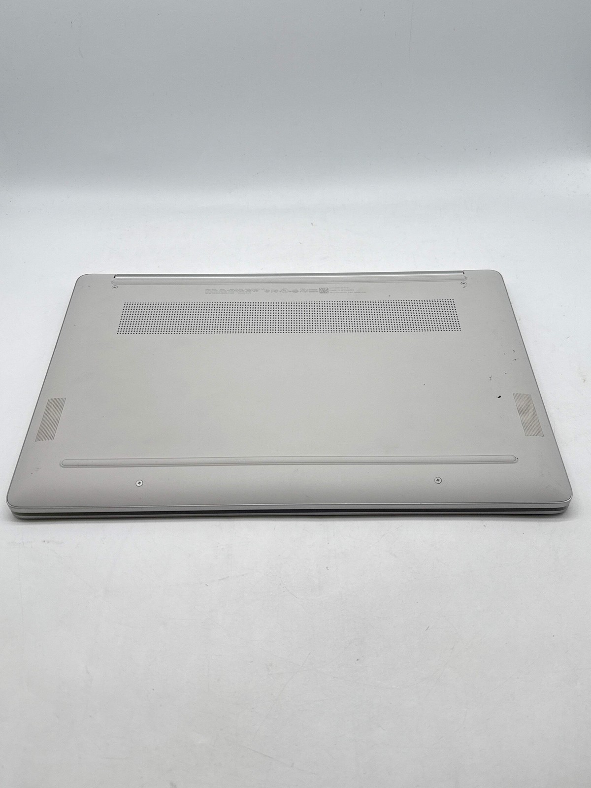 HP Chromebook 15a-nb0013dx Intel N200 8GB RAM 64GeMMC – Used
